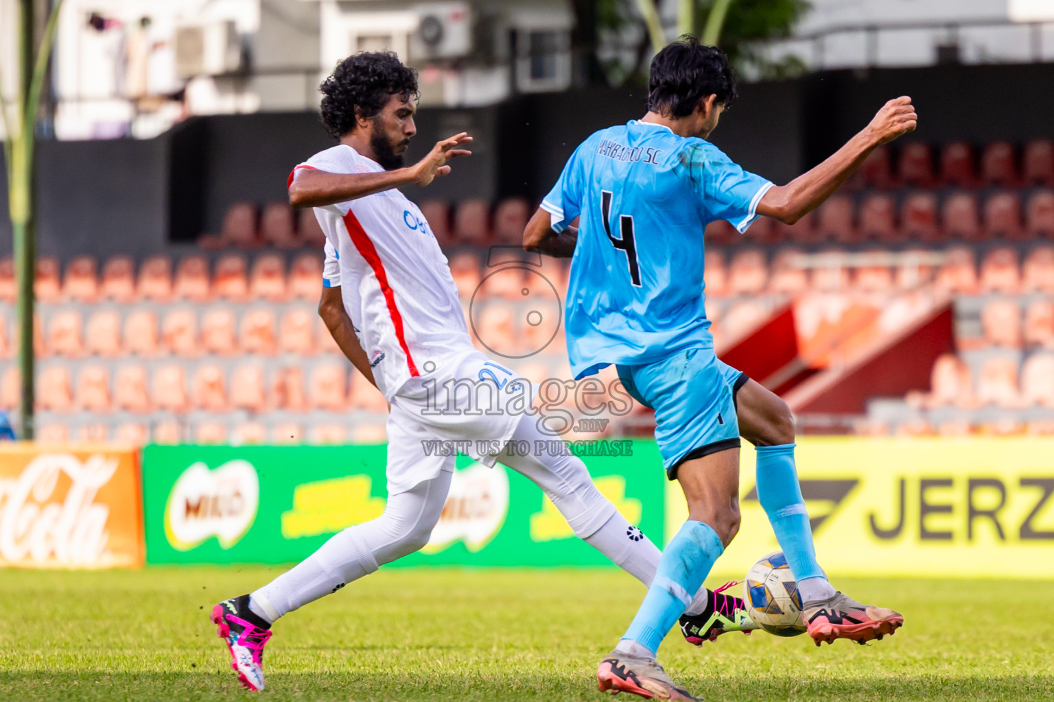 Odi Sports Club vs Mahibadhoo Sports Club in the FAM League Cup 2025 held at National Football Stadium, Male', Maldives on Friday, 9th May 2025. Photos By: Nausham Waheed / images.mv