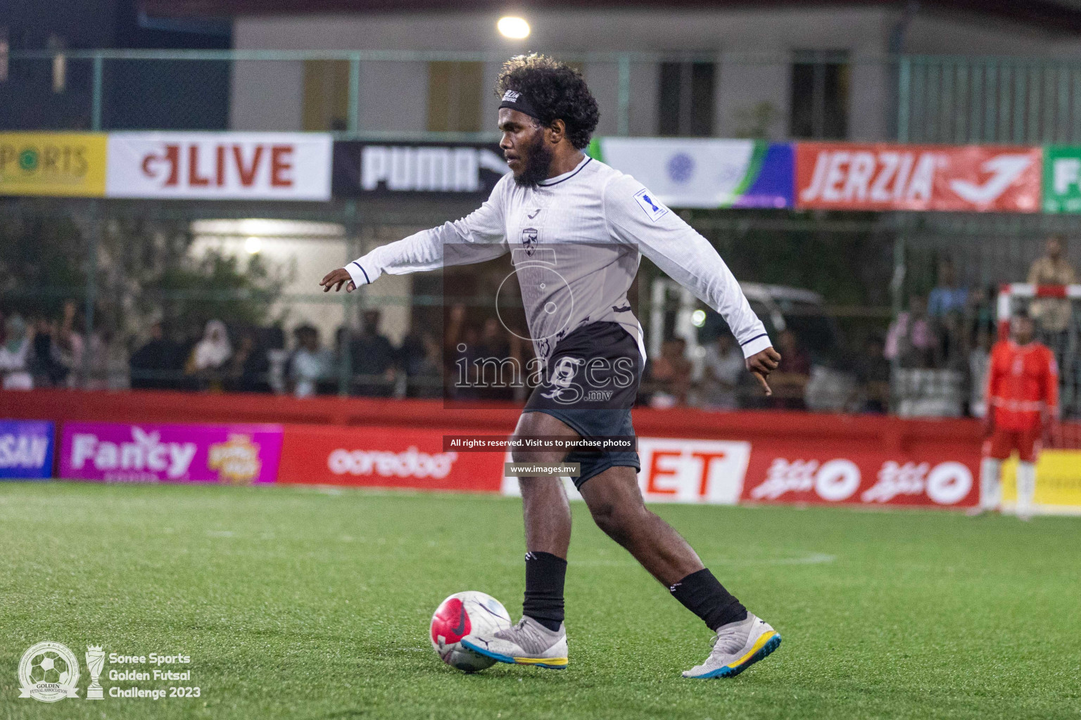 R. Inguraidhoo vs R. Innamadhoo in Day 4 of Golden Futsal Challenge 2023 on 08 February 2023 in Hulhumale, Male, Maldives