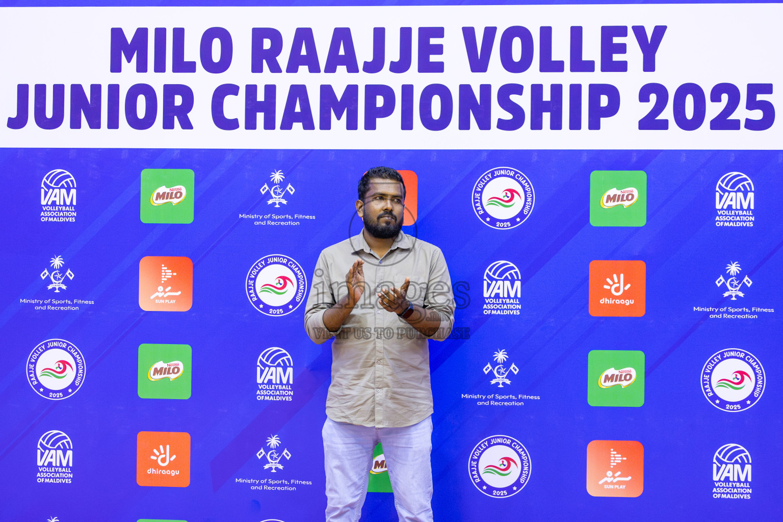 ADh Maamigili vs Male' City in the Finals of MILO Raajje Volley Junior Championship 2025 (U16 Boys) was held in Social Center Indoor Hall, Maldives on Saturday, 27th September 2025. Photos: Ismail Thoriq / images.mv