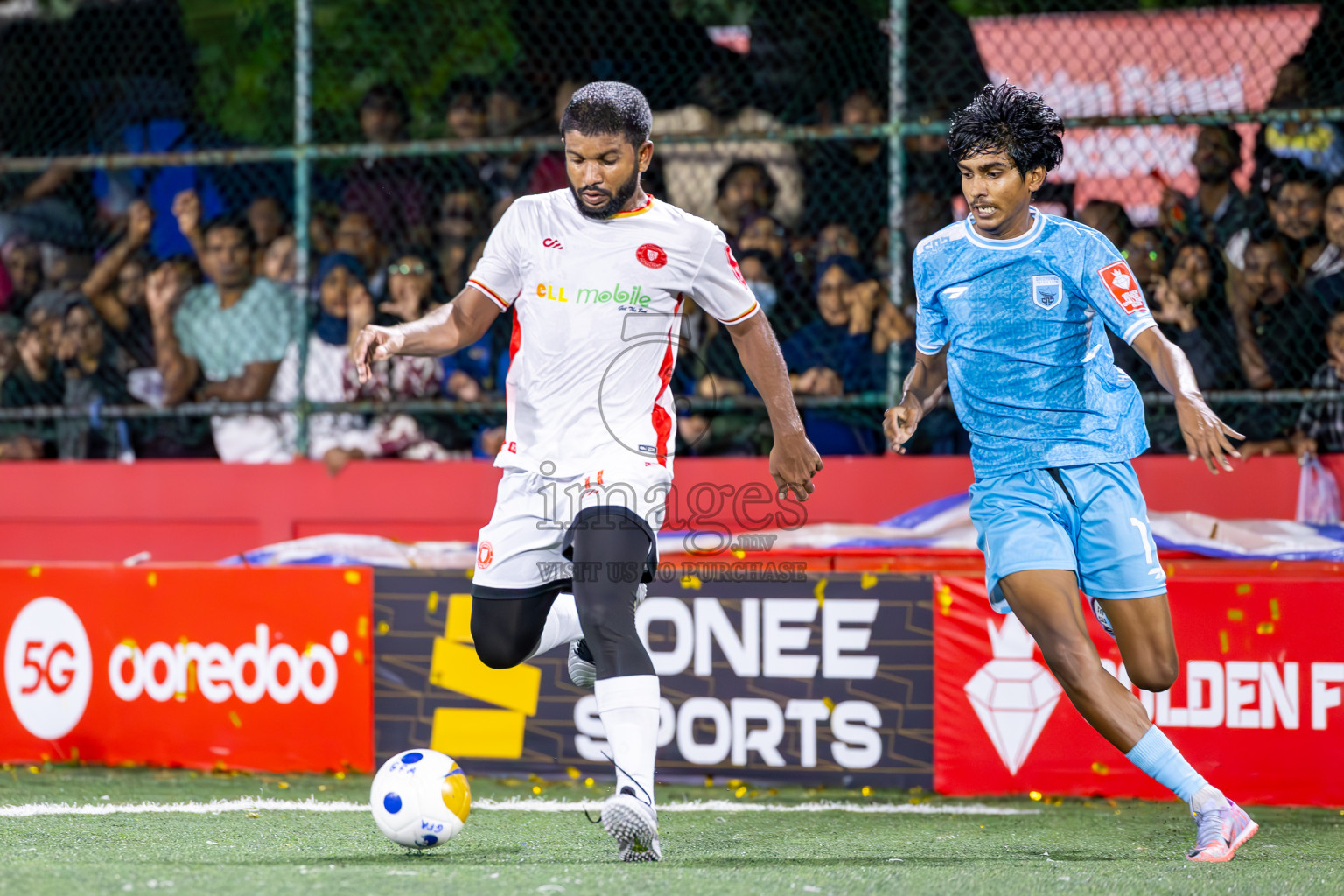 HA Dhidhdhoo vs HA Maarandhoo in Haa Alifu Atoll Semi Final on Day 23 of Golden Futsal Challenge 2025 was held on Monday , 27th January 2025, in Hulhumale', Maldives.
Photos: Ismail Thoriq / images.mv