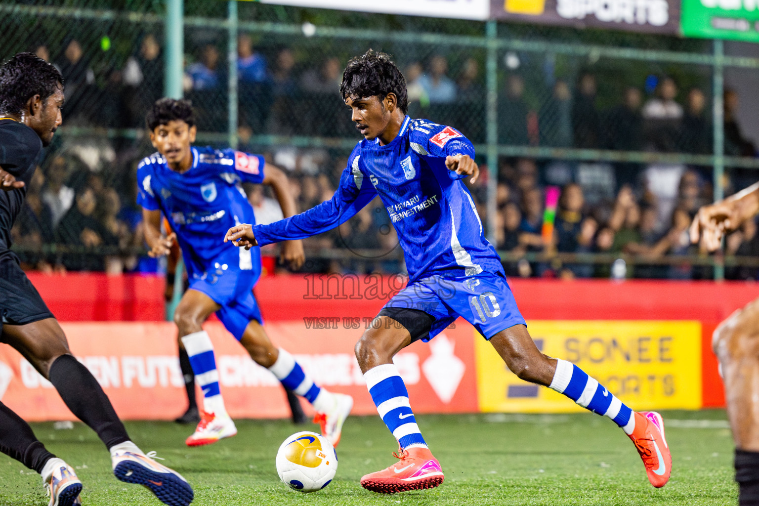 ADh Mandhoo vs AA Mathiveri in zone round Day 30 of Golden Futsal Challenge 2025 was held on Monday , 3rd February 2025, in Hulhumale', Maldives. Photos: Nausham Waheed / images.mv