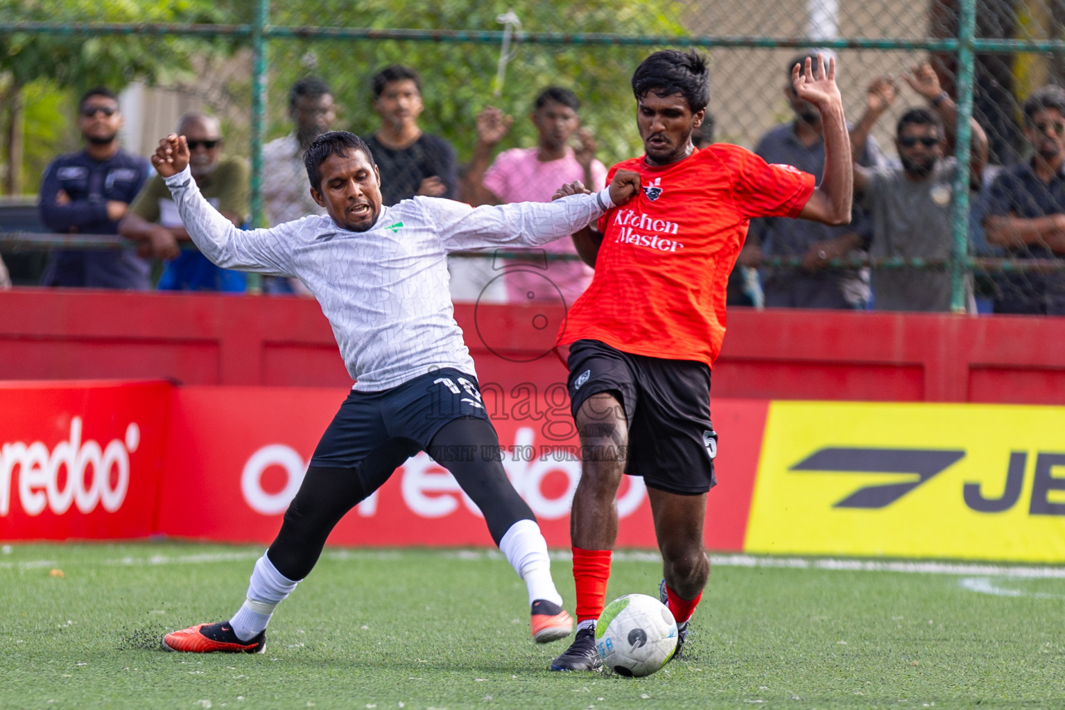 Sh. Kanditheemu  VS  Sh. Foakaidhoo in Day 12 of Golden Futsal Challenge 2024 was held on Friday, 26th January 2024, in Hulhumale', Maldives 
Photos: Hassan Simah / images.mv