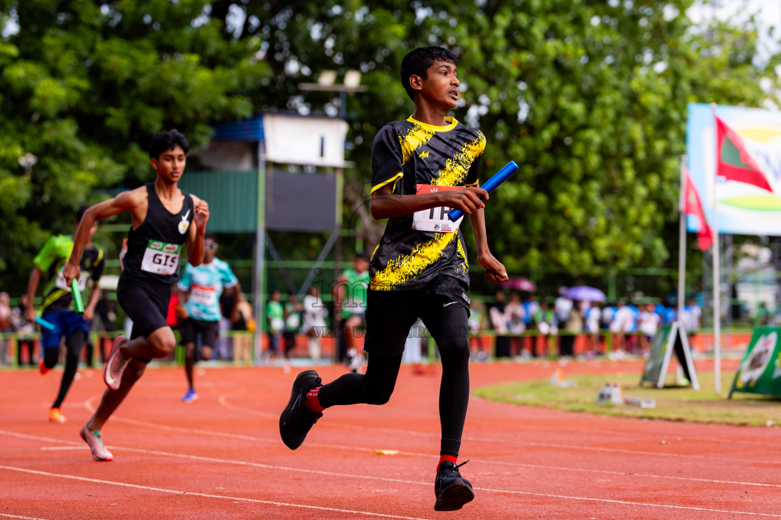 Day 6 of Inter-school Athletics Championship 2025 held in Ekuveni Synthetic Track, Male', Maldives on Sunday, 12th October 2025. Photos by: Nausham Waheed / Images.mv