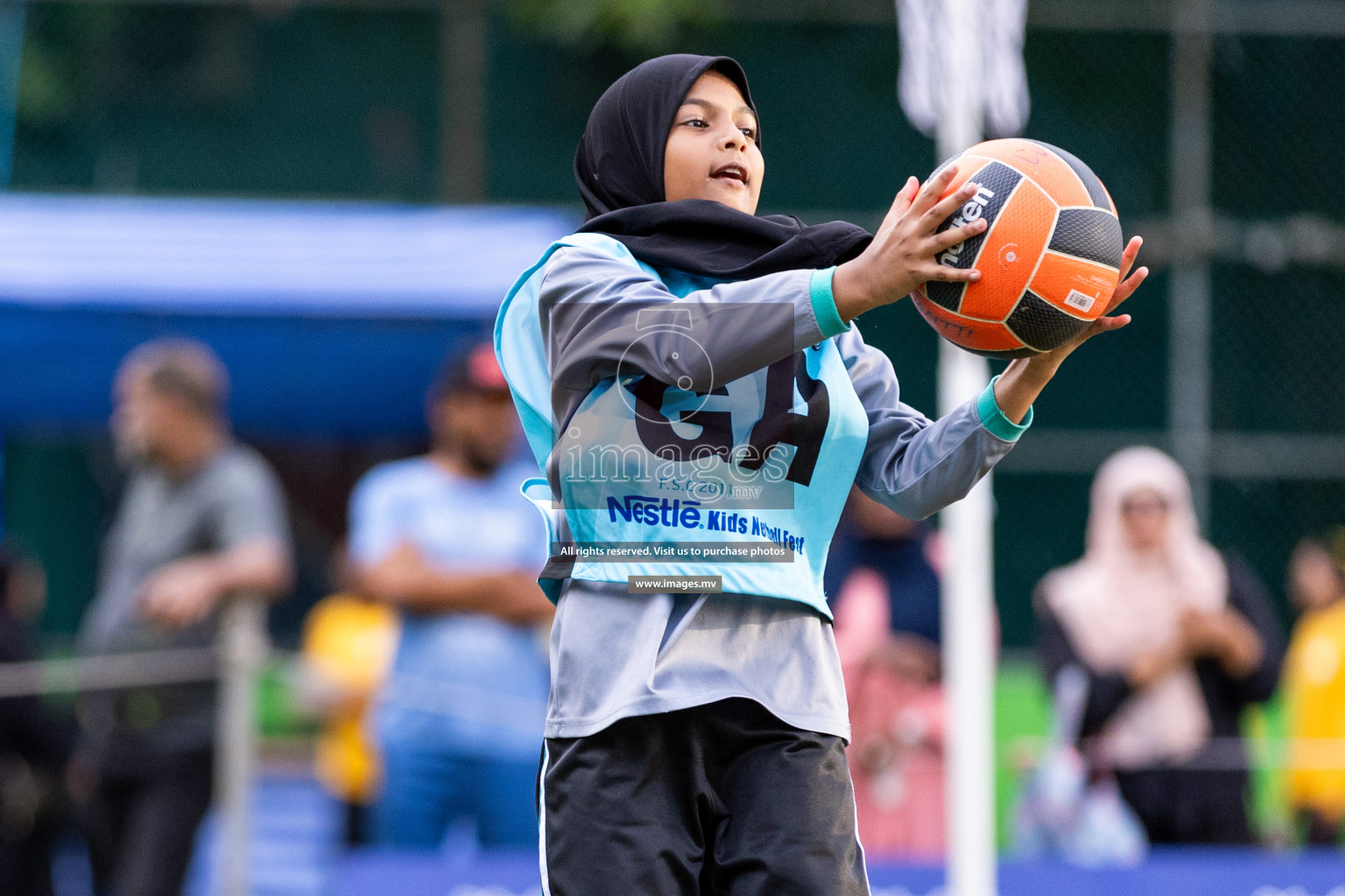 Day 2 of Nestle' Kids Netball Fiesta 2023 held in Henveyru Stadium, Male', Maldives on Thursday, 1st December 2023. Photos by Nausham Waheed / Images.mv