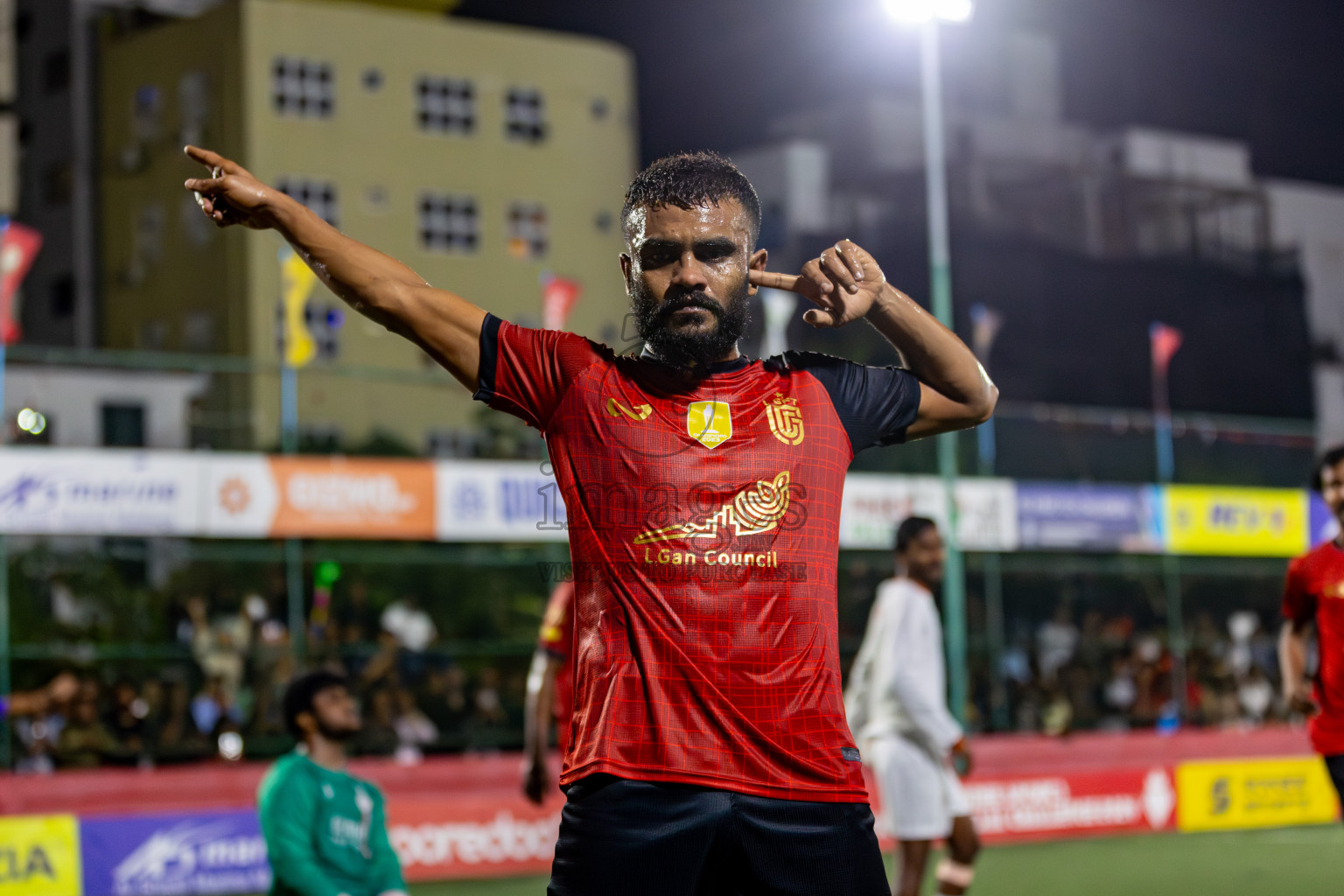 S. Hithadhoo VS Dhandimagu on Day 33 of Golden Futsal Challenge 2024, held on Sunday, 18th February 2024, in Hulhumale', Maldives Photos: Hassan Simah / images.mv