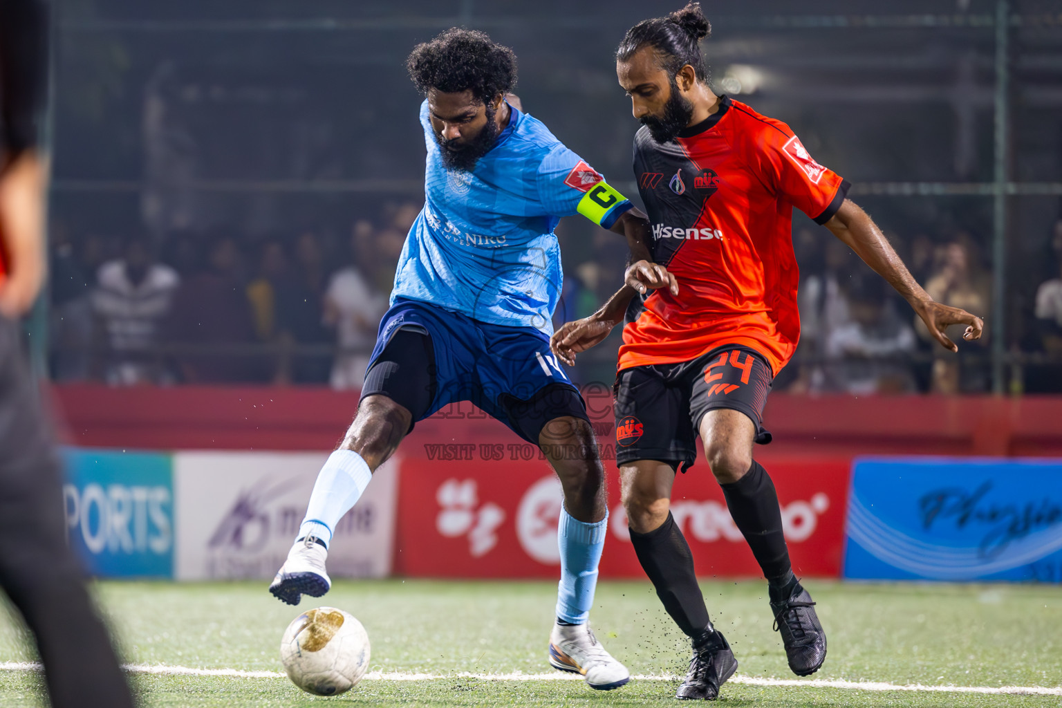 M Dhiggaru vs M Muli in Meemu Atoll Finals in Day 25 of Golden Futsal Challenge 2025 was held on Wednesday , 28th January 2025, in Hulhumale', Maldives. Photos: Ismail Thoriq / images.mv