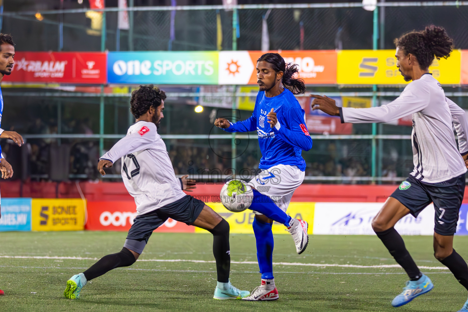 S Hithadhoo vs S Maradhoofeydhoo in Day 21 of Golden Futsal Challenge 2024 was held on Sunday , 4th February 2024 in Hulhumale', Maldives
Photos: Ismail Thoriq / images.mv