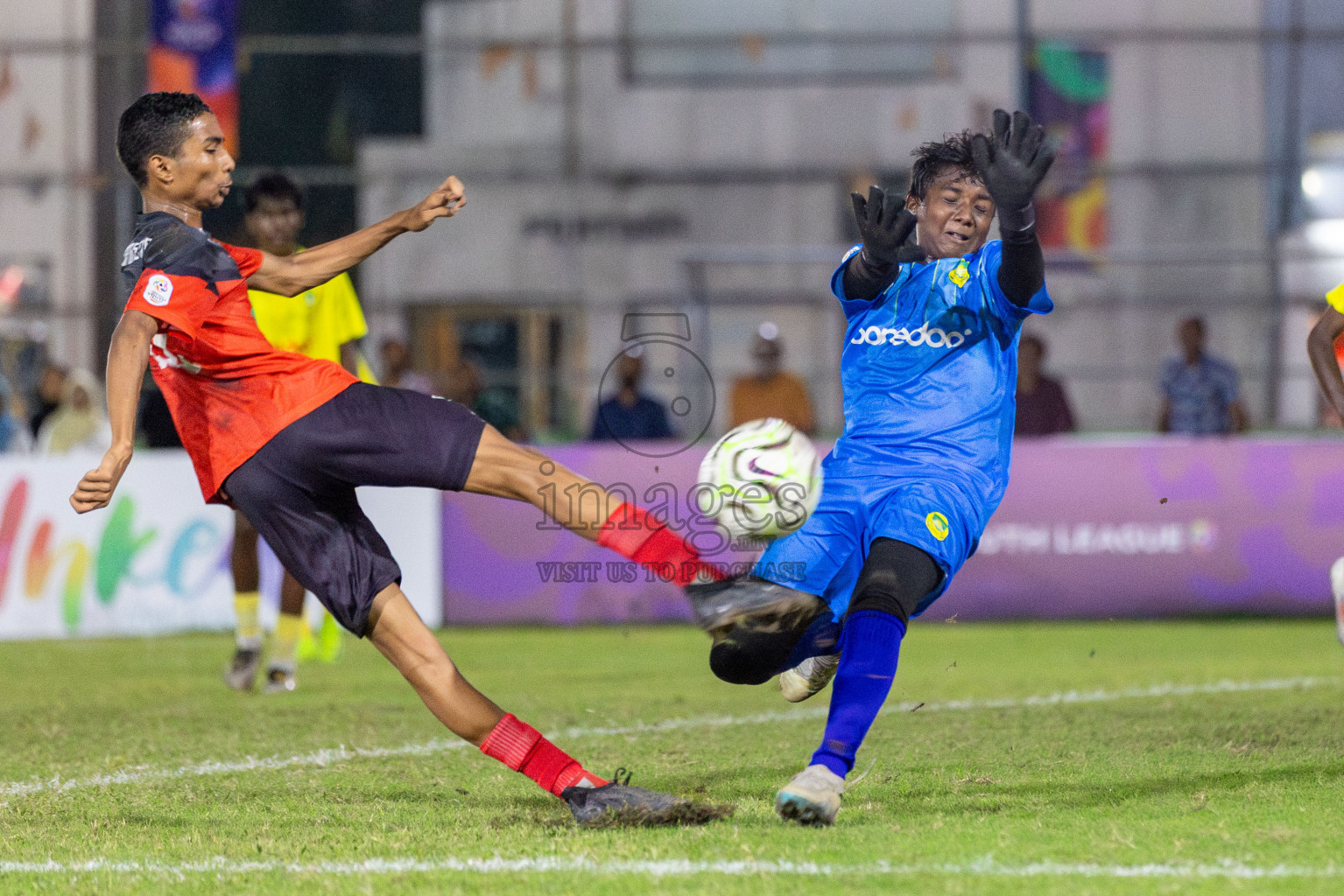 TC vs Maziya  in Day 11 of Dhivehi Youth League 2024 held at Henveiru Stadium on Tuesday, 17th December 2024. Photos: Shuu Abdul Sattar