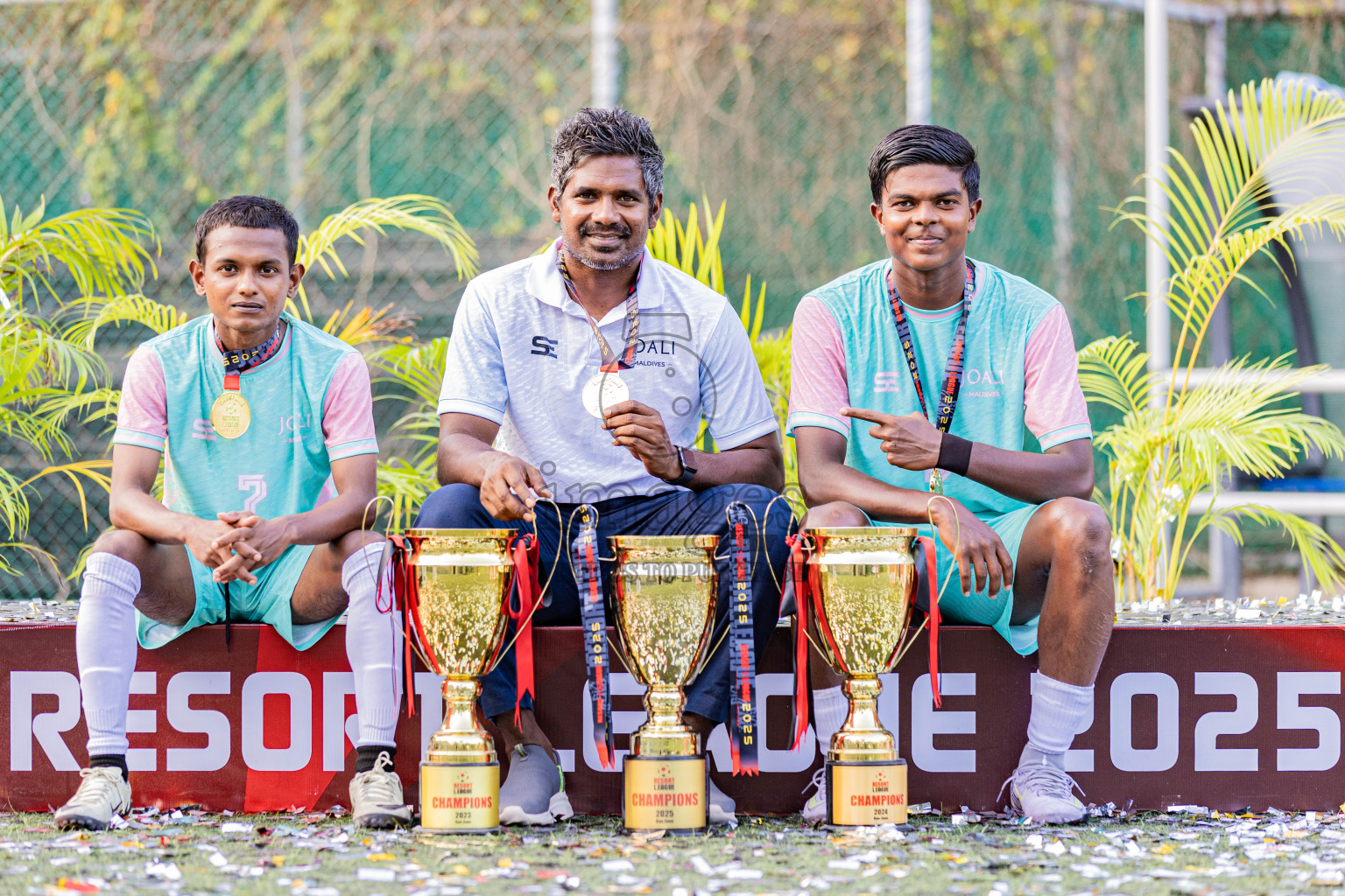 Resort League 2025 Raa Zone - Final Match
Joali vs kothaifaru in Resort League 2025 (Raa Zone) was held on Thursday, 21th august 2025 in JOALI Maldives Resort, Raa Atoll, Maldives. Photos: Areef Adam / images.mv