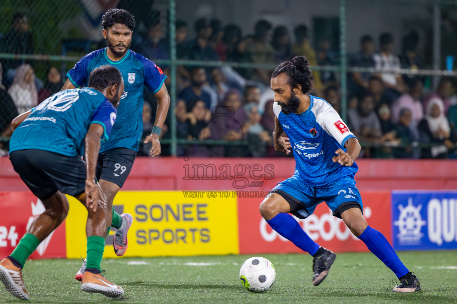 M Mulak vs F Bilehdhoo on Day 36 of Golden Futsal Challenge 2024 was held on Wednesday, 21st February 2024, in Hulhumale', Maldives
Photos: Ismail Thoriq, / images.mv