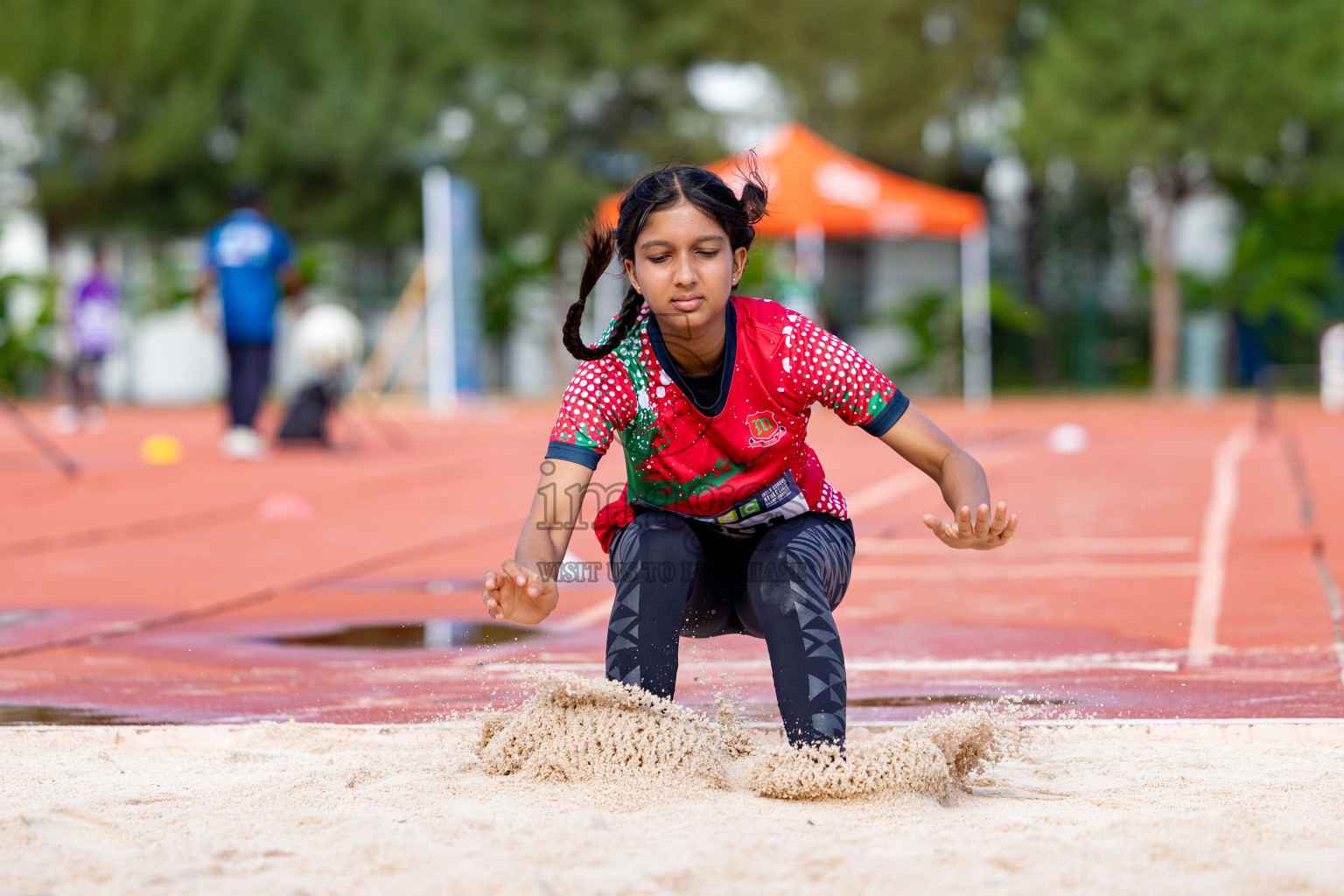 Day 2 of MWSC Interschool Athletics Championships 2024 held in Hulhumale Running Track, Hulhumale, Maldives on Sunday, 10th November 2024. 
Photos by:  Hassan Simah / Images.mv