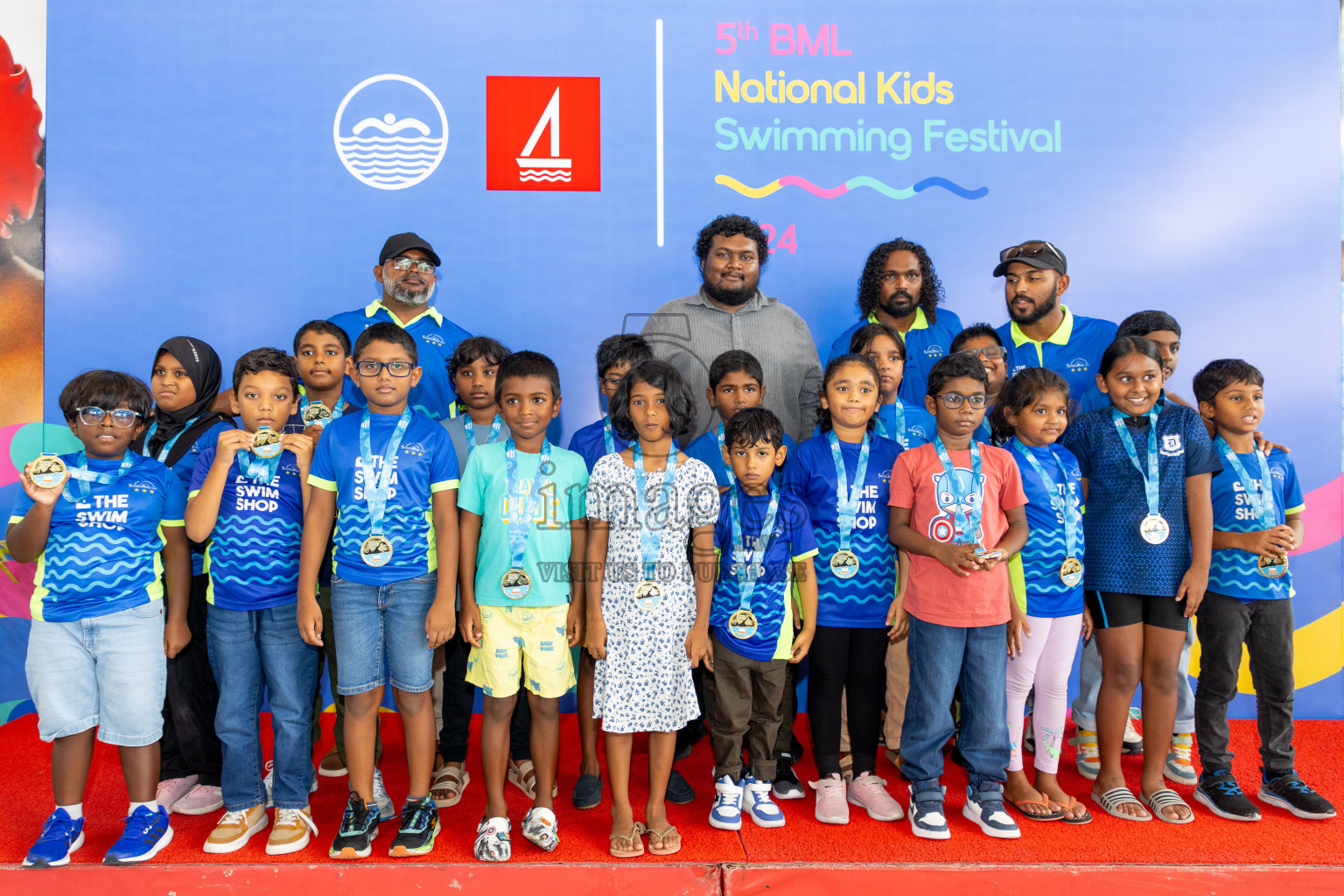 Closing of BML 5th National Swimming Kids Festival 2024 held in Hulhumale', Maldives on Saturday, 23rd November 2024.
Photos: Ismail Thoriq / images.mv