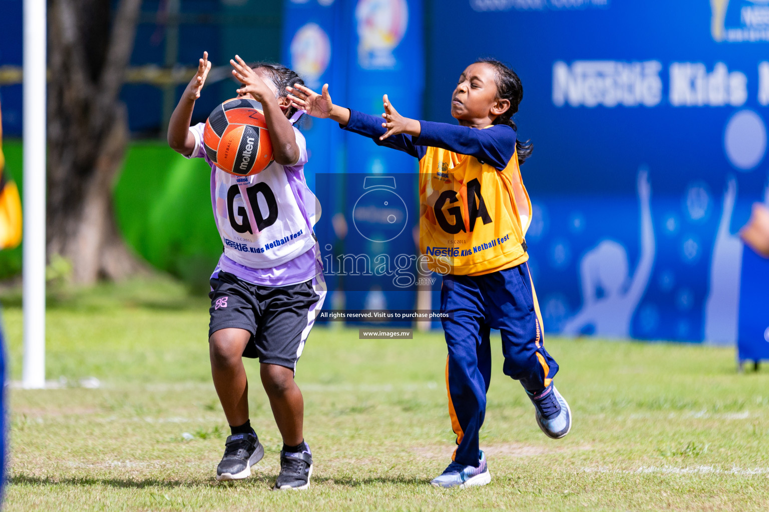 Day 1 of Nestle' Kids Netball Fiesta 2023 held in Henveyru Stadium, Male', Maldives on Thursday, 30th November 2023. Photos by Nausham Waheed / Images.mv