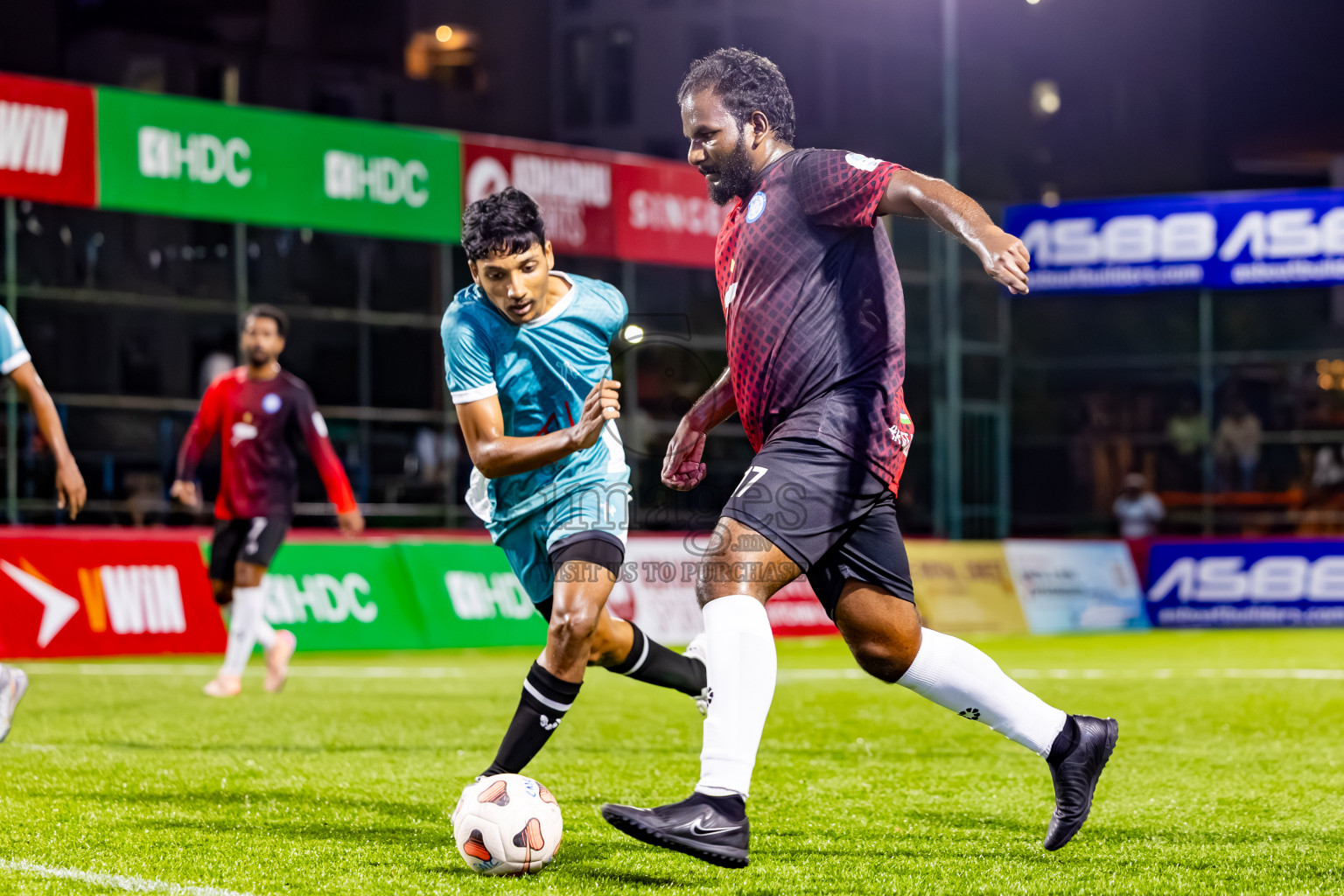 Trade Club vs Dhaahily Club in Club Maldives Cup Claasic 2025 was held in Rehendi Futsal Ground, Hulhumale', Maldives on Sunday, 21st September 2025. Photos: Nausham Waheed / images.mv
