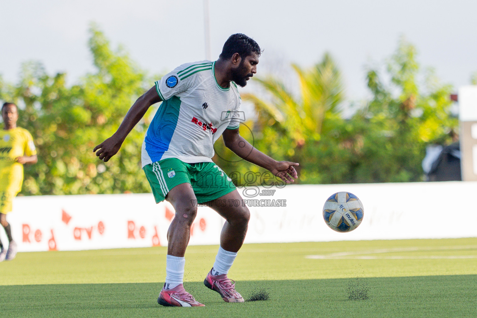 Semi Finals Match 02 Huss Songun FT VS Velaa Sports Club in Day 8 of Eydhafushi Cup 2025 held in Eydhafushi Football Stadium at B. Eydhafushi, Maldives on Saturday, 13th September 2025. Photos: Arif Rasheed / images.mv