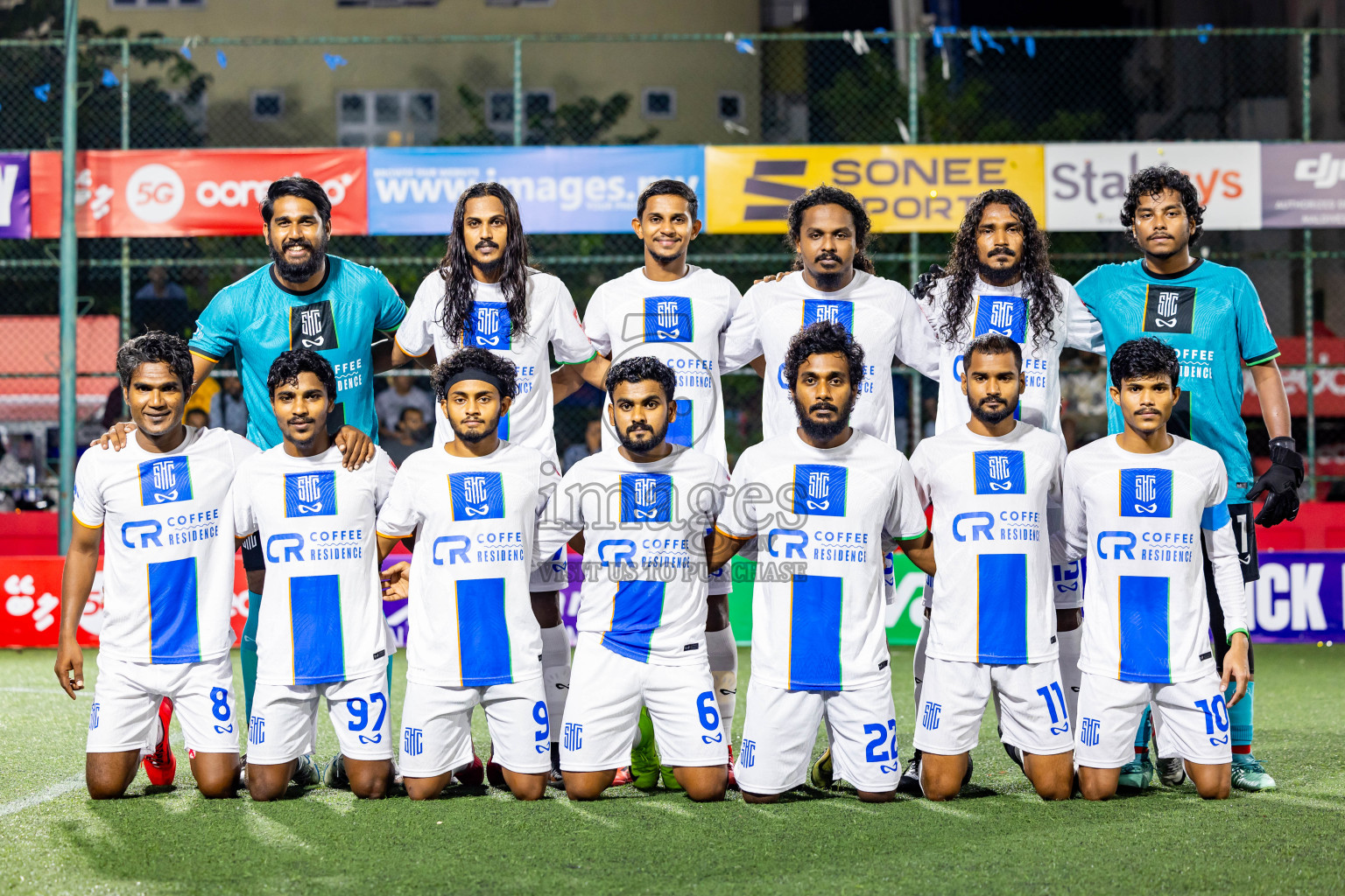 Gdh Gadhdhoo vs S Hithadhoo in zone round Day 30 of Golden Futsal Challenge 2025 was held on Monday , 3rd February 2025, in Hulhumale', Maldives. Photos: Nausham Waheed / images.mv