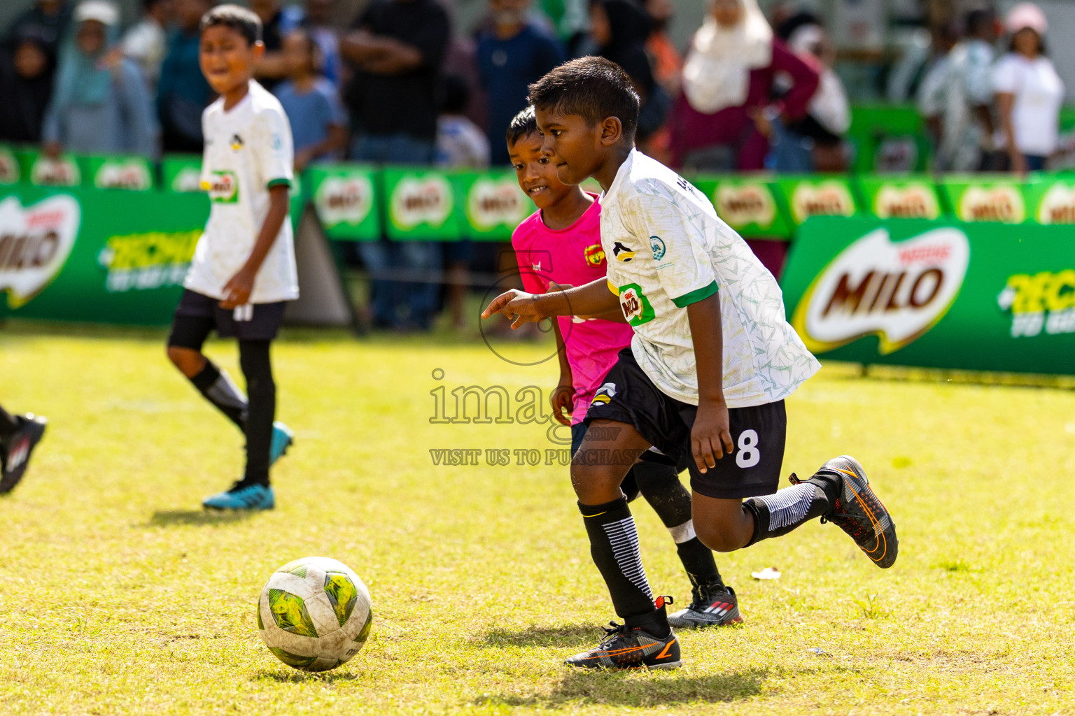 Day 2 of MILO SVAM Juniors 2025 (U-8) was held at Henveiru Stadium in Male', Maldives on Friday, 27th June 2025. Photos: Mohamed Mahfooz Moosa / images.mv