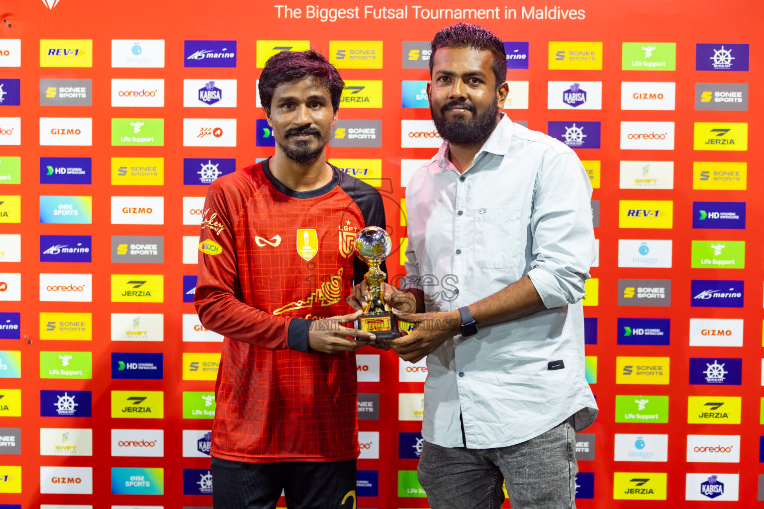 L. Gan VS Th. Omadhoo on Day 35 of Golden Futsal Challenge 2024 was held on Tuesday, 20th February 2024, in Hulhumale', Maldives 
Photos: Hassan Simah, / images.mv