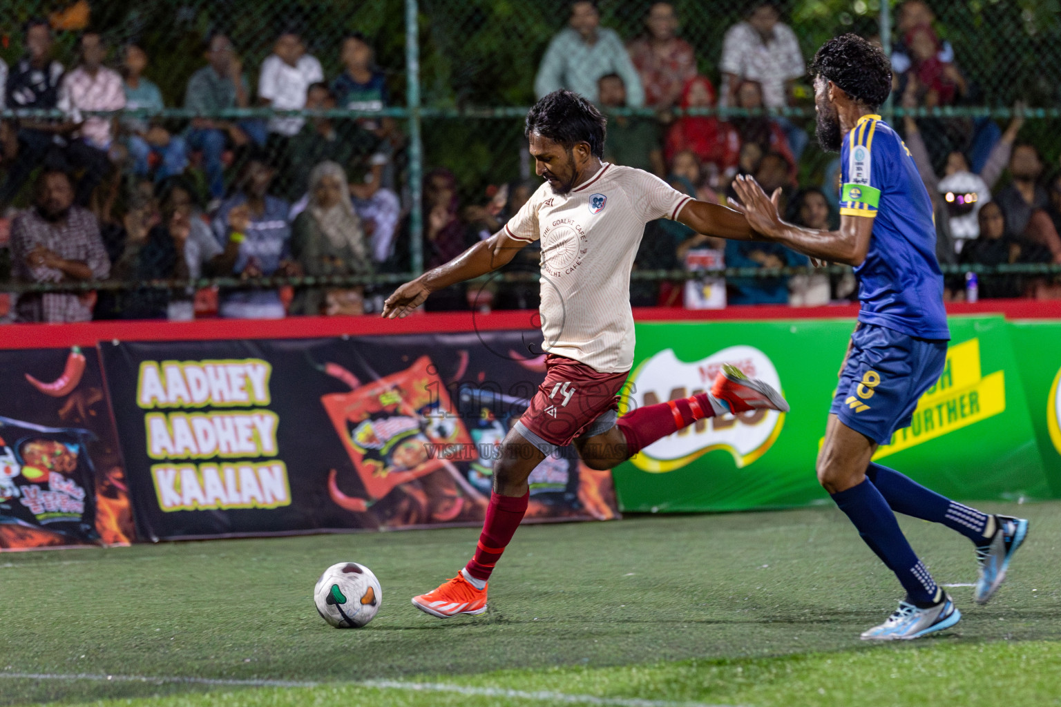 CLUB 220 vs HPSN in the Quarter Finals of Club Maldives Classic 2024 held in Rehendi Futsal Ground, Hulhumale', Maldives on Tuesday, 17th September 2024. 
Photos: Hassan Simah / images.mv