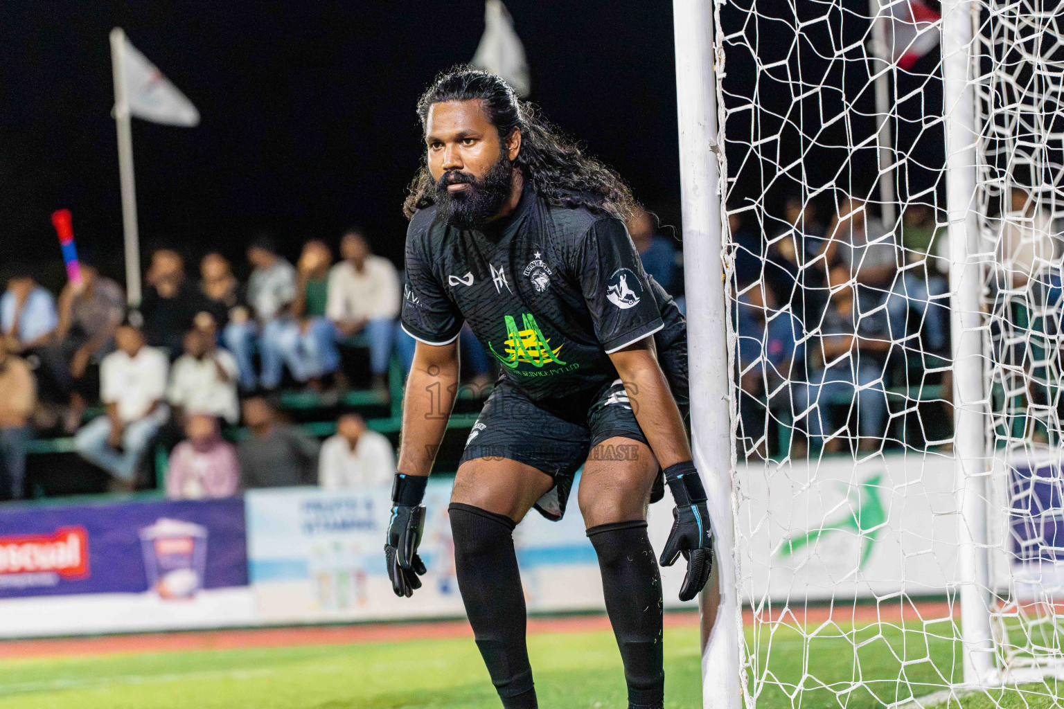 Kanmathi FC VS Maahinne United in Day 4 - Fonadhoo Youth Futsal Challenge 2025 held in Fonadhoo Futsal Stadium, L. Fonadhoo, Maldives on Wednesday, 29th October 2025 Photos: Arif Rasheed / images.mv