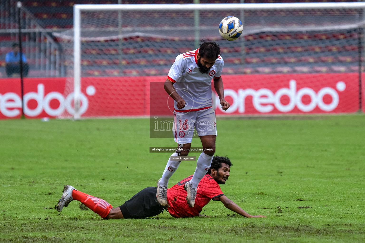 Buru Sports Club vs Club Teenage in Dhivehi Premier League Qualification 22 on 30th Aug 2022, held in National Football Stadium, Male', Maldives Photos: Nausham Waheed / Images.mv