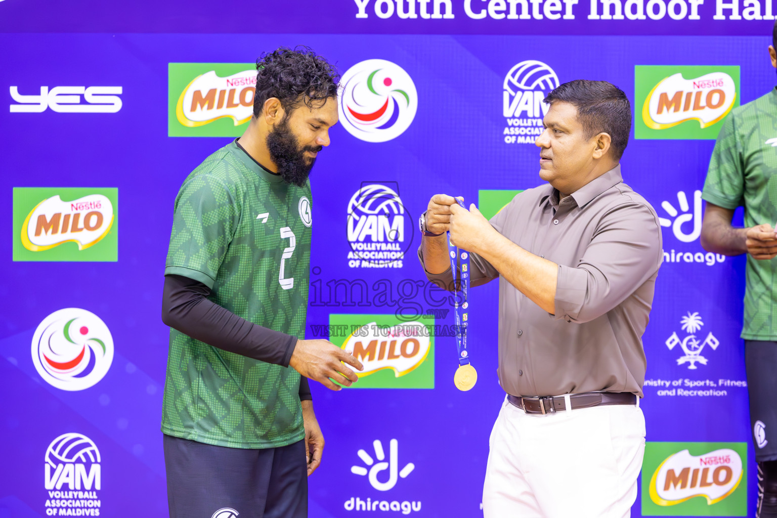 Final of MILO VAM Cup 2024 (Men's Division) was held in Social Center Indoor Hall on Monday, 4th November 2024. 
Photos: Ismail Thoriq / images.mv