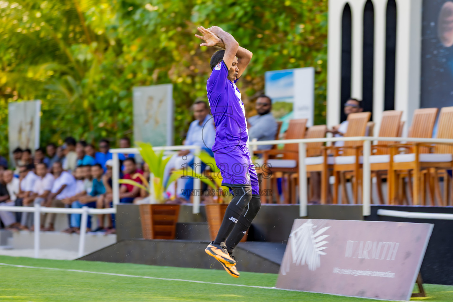 Oaga vs Oblu Experience in Resort League 2025 (North Male Zone) day 10 was held on Friday, 12th September 2025 in One And Only Reethi Rah Maldives Resort, Photos: Areef Adam / images.mv