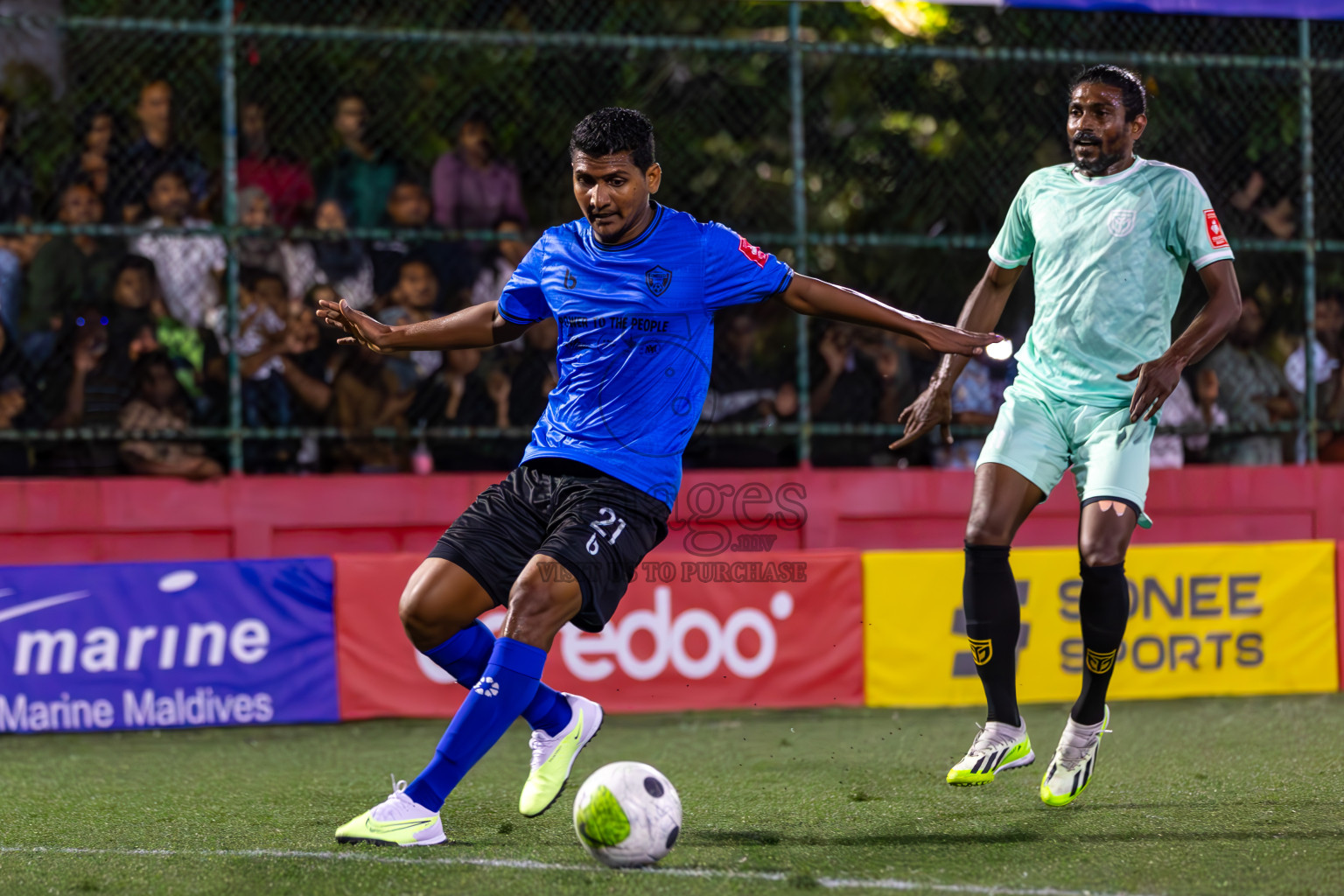 B Kendhoo vs B Thulhaadhoo in Day 21 of Golden Futsal Challenge 2024 was held on Sunday , 4th February 2024 in Hulhumale', Maldives
Photos: Ismail Thoriq / images.mv