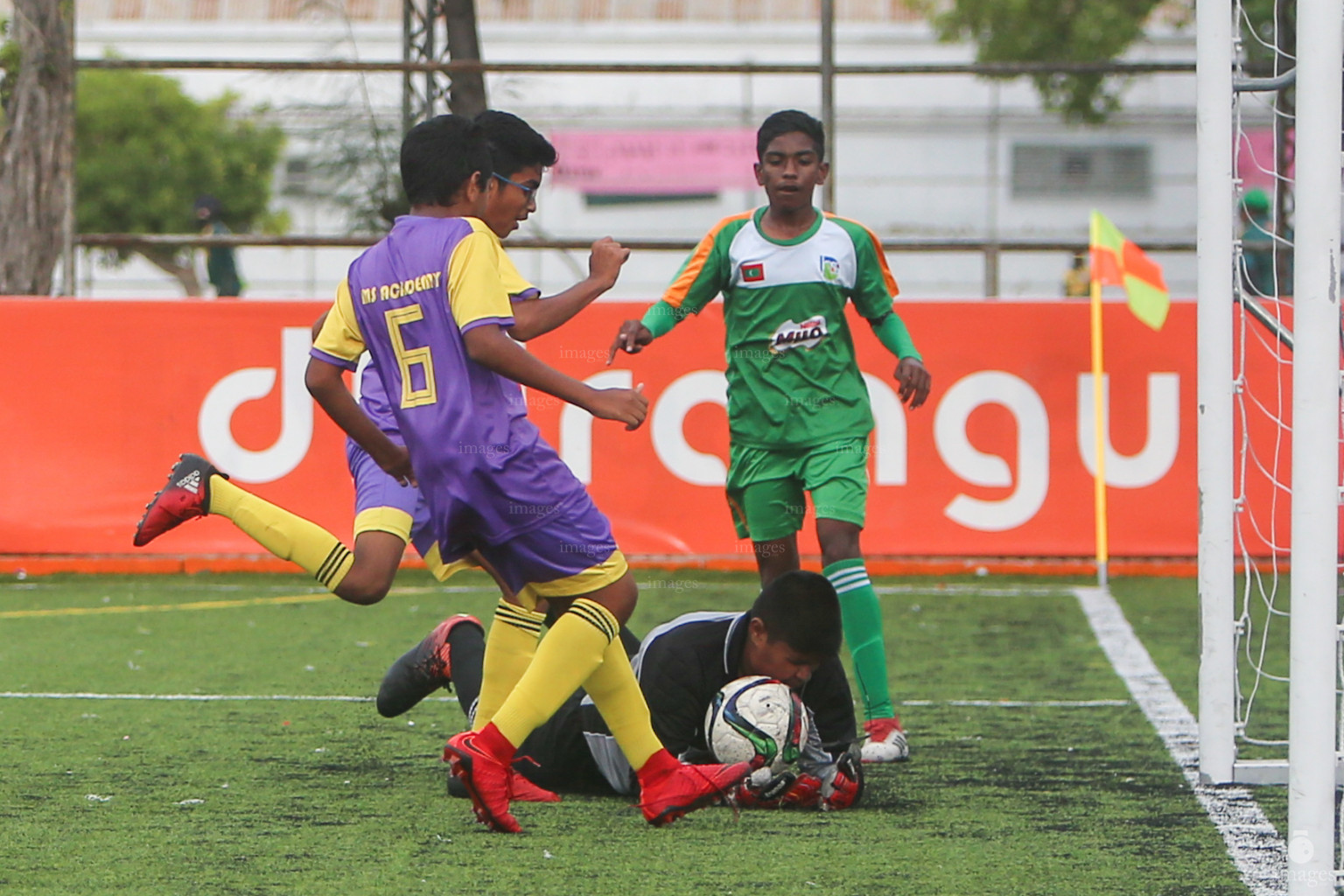 Dhiraagu Under 13 Youth League 2018 Hulhumale'ss vs MS Helping Hand, Male' Maldives, Friday, September 28, 2018 (Images.mv Photo/Suadh Abdul Sattar)