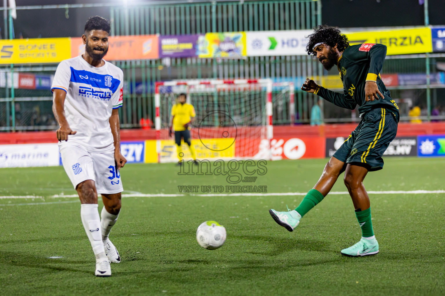 S. Hithadhoo VS Dhandimagu on Day 33 of Golden Futsal Challenge 2024, held on Sunday, 18th February 2024, in Hulhumale', Maldives Photos: Hassan Simah / images.mv