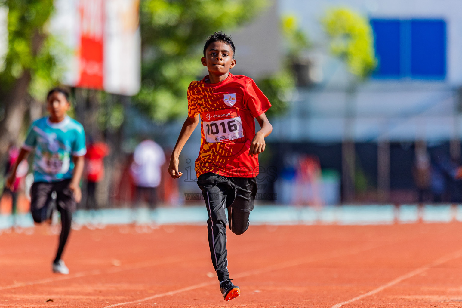 Day 1 of Inter-school Athletics Championship 2025 held in Ekuveni Synthetic Track, Male', Maldives on Monday, 06th October 2025. Photos by: Areef Adam  / Images.mv