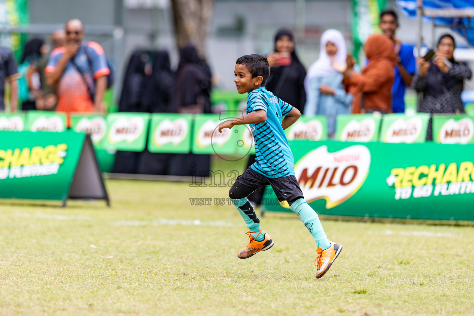 Day 1 of MILO SVAM Juniors 2025 (U-8) was held at Henveiru Stadium in Male', Maldives on Thursday, 26th June 2025. 
Photos: Hassan Simah / images.mv