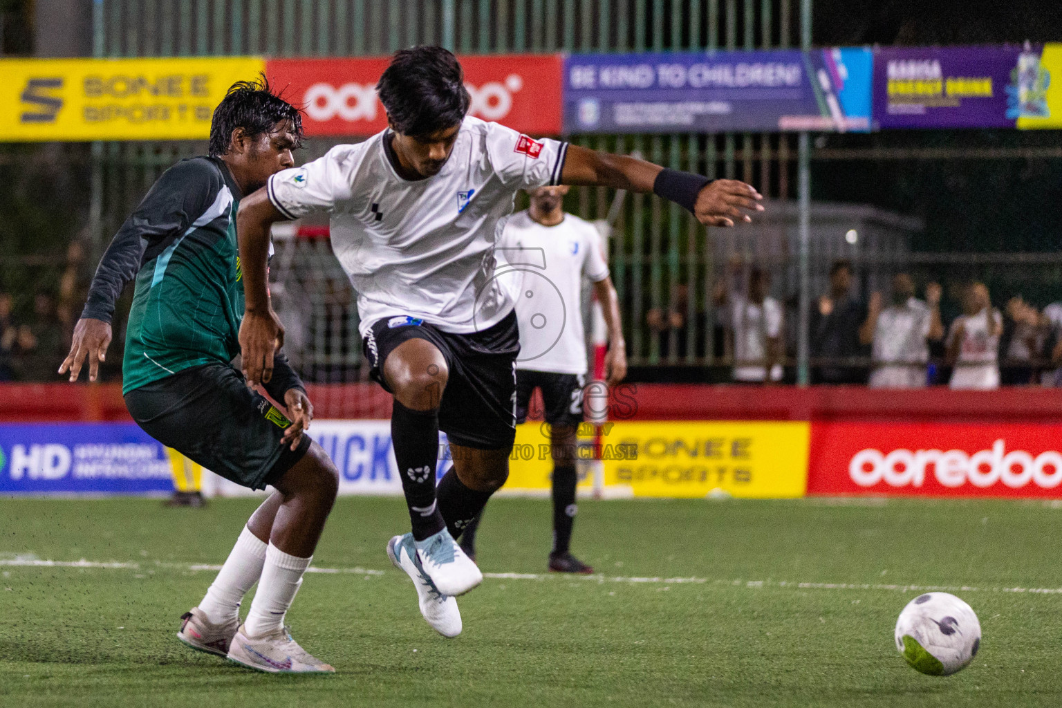 HDh Hanimaadhoo vs HDh Vaikaradhoo in Day 6 of Golden Futsal Challenge 2024 was held on Saturday, 20th January 2024, in Hulhumale', Maldives
Photos: Ismail Thoriq / images.mv