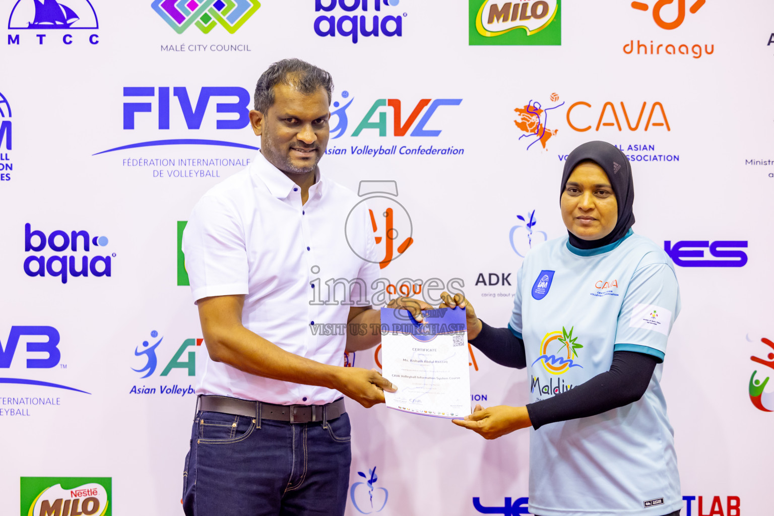 Sri Lanka vs Maldives in Semi Final of CAVA U20 Woman's Volleyball Championship 2024 was held in Social Center, Male', Maldives on 22nd July 2024. Photos: Nausham Waheed / images.mv