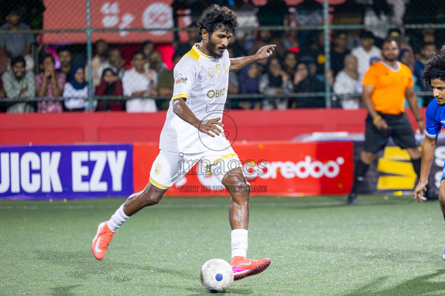 B Eydhafushi vs Lh Kurendhoo in Zone Round on Day 31 of Golden Futsal Challenge 2025 was held on Tuesday, 4th February 2025, in Hulhumale', Maldives.
Photos: Ismail Thoriq / images.mv