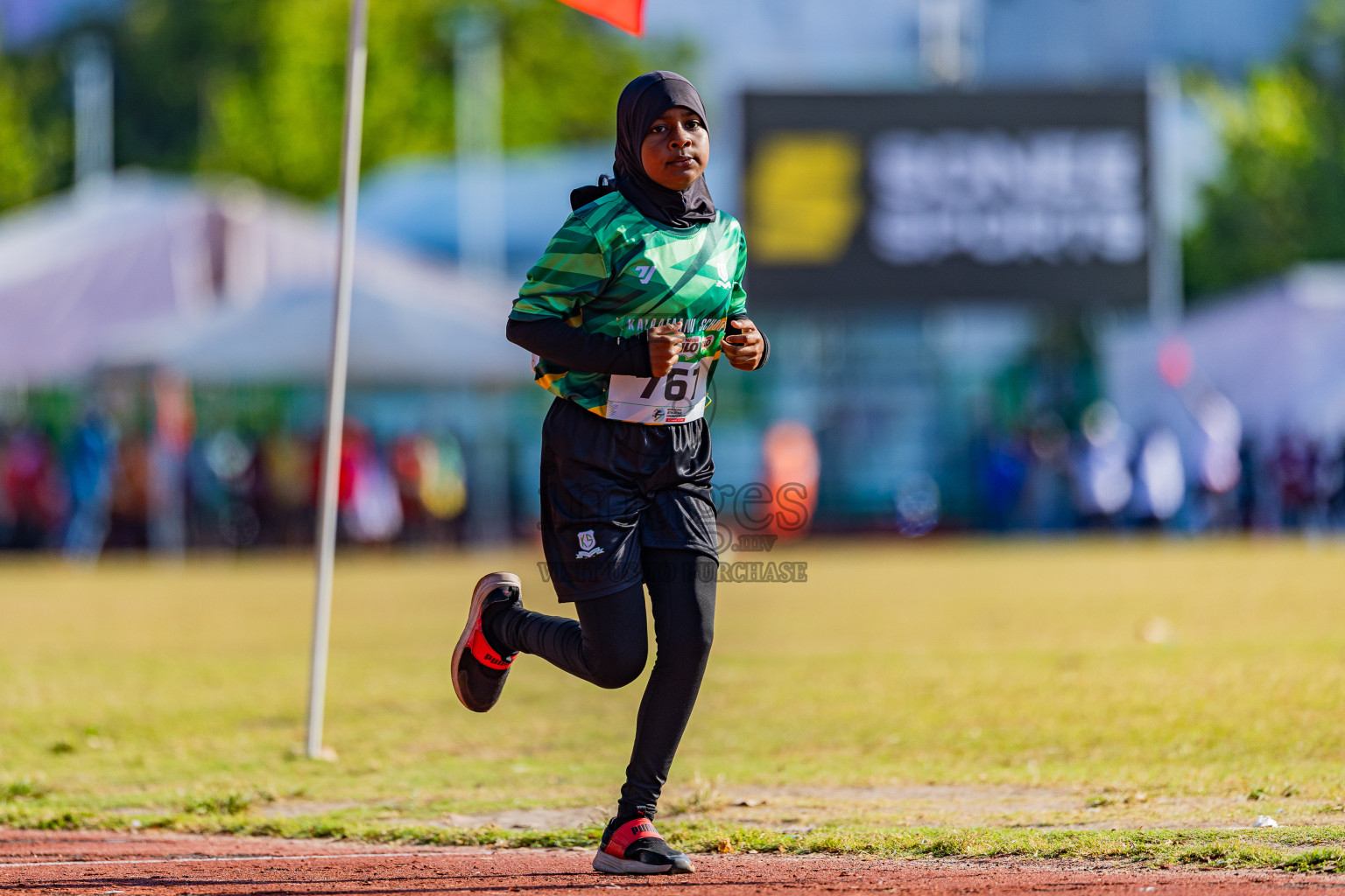 Day 1 of Inter-school Athletics Championship 2025 held in Ekuveni Synthetic Track, Male', Maldives on Monday, 06th October 2025. Photos by: Areef Adam  / Images.mv