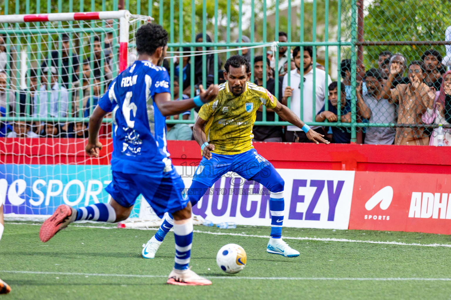 AA. Mathiveri VS AA. Thoddoo in Atoll Round Final on Day 20 of Golden Futsal Challenge 2025 was held on Friday, 24 January 2025, in Hulhumale', Maldives. 
Photos: Hassan Simah / images.mv