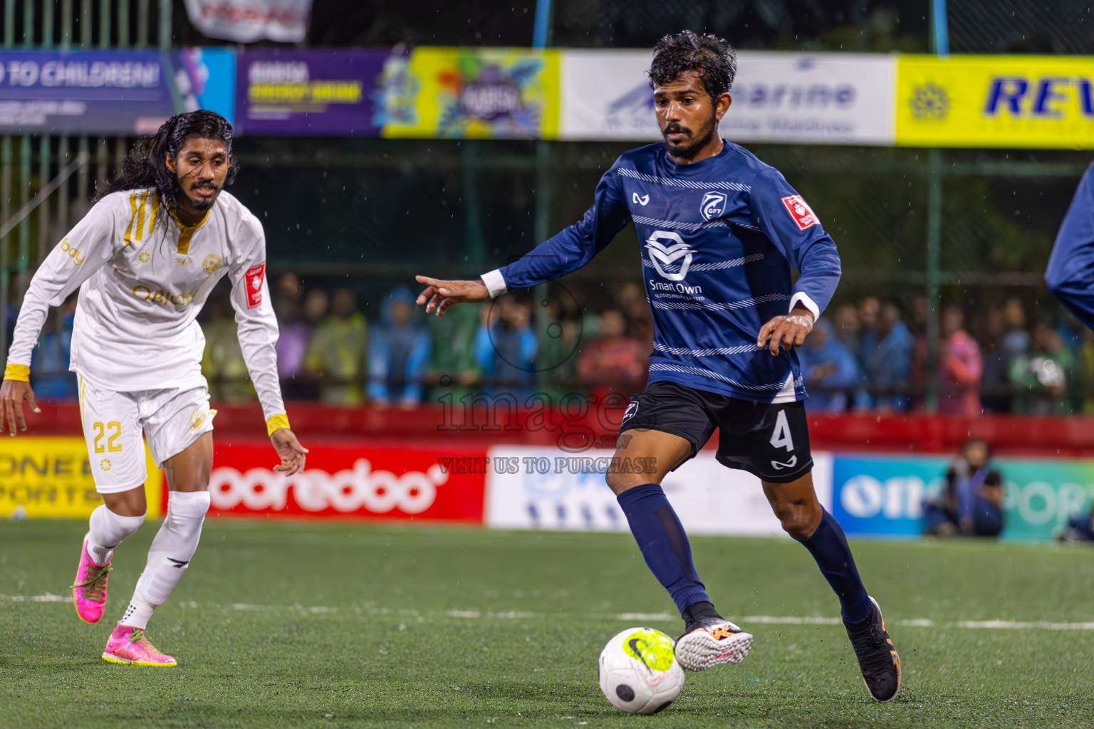 K Gaafaru vs Dhandimgu in Round of 16 on Day 40 of Golden Futsal Challenge 2024 which was held on Tuesday, 27th February 2024, in Hulhumale', Maldives Photos: Ismail Thoriq / images.mv