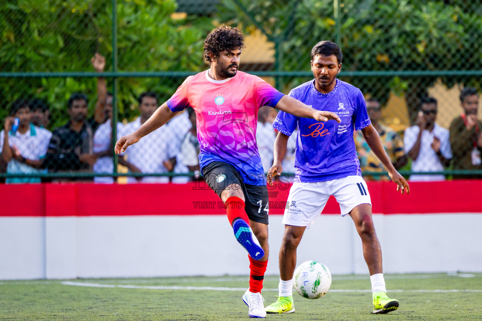ST REGIS vs Kandima in Day 3 of Resort League 2025 (Dhaalu Zone) was held on Saturday, 17th May 2025 in Niyama Private island, Dhaalu Atoll, Maldives. Photos: Nausham Waheed / images.mv