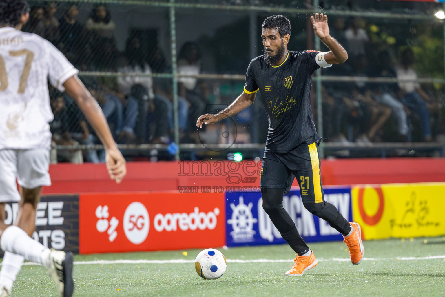 HDh Nolhivaranfaru vs HDh Makunudhoo in Day 1 of Golden Futsal Challenge 2025 on Sunday, 5th January 2025, in Hulhumale', Maldives
Photos: Ismail Thoriq / images.mv