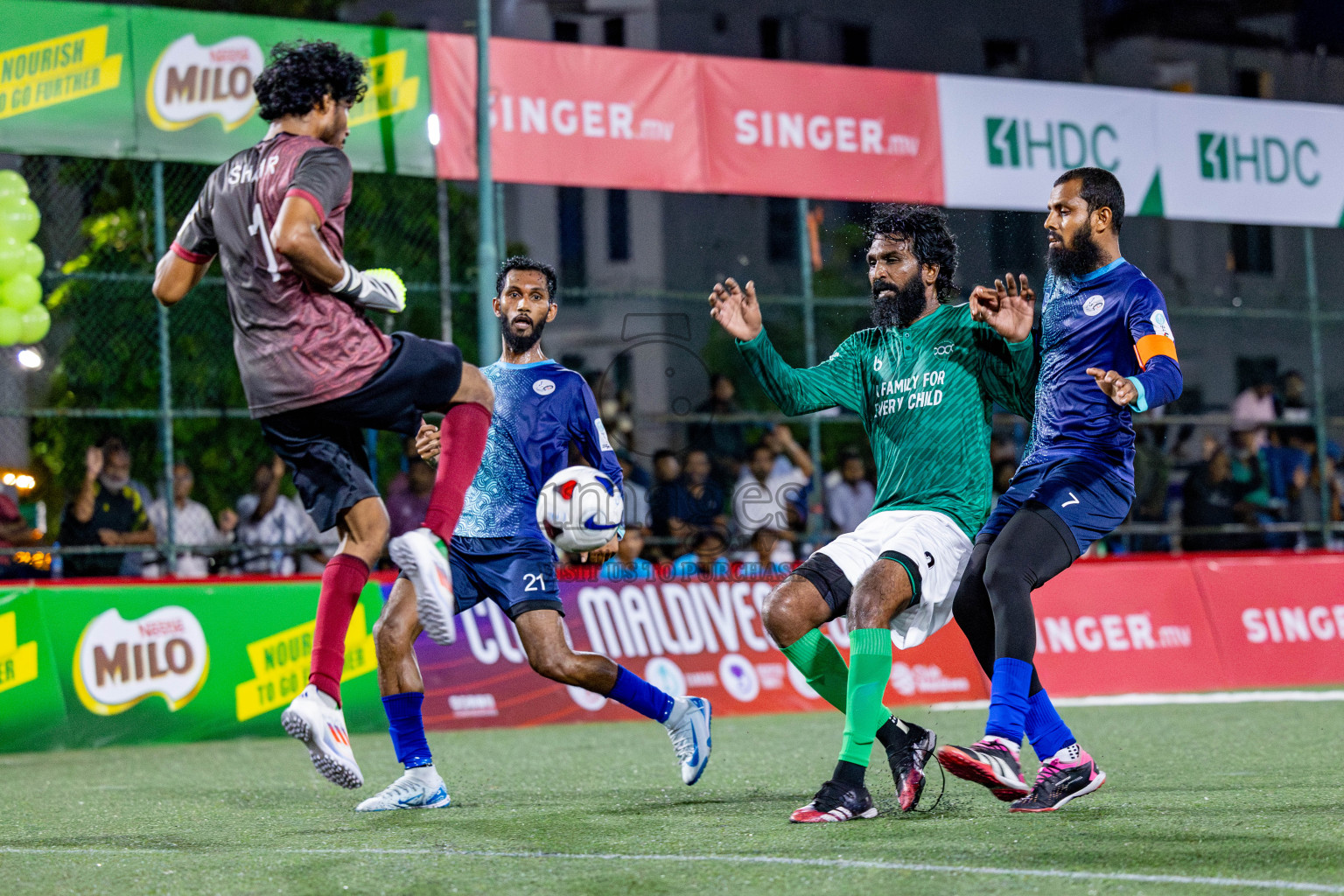 TEAM BADHAHI vs THAULEEMEE GULHUN in Club Maldives Classic 2024 held in Rehendi Futsal Ground, Hulhumale', Maldives on Monday, 16th September 2024. Photos: Shu / images.mv