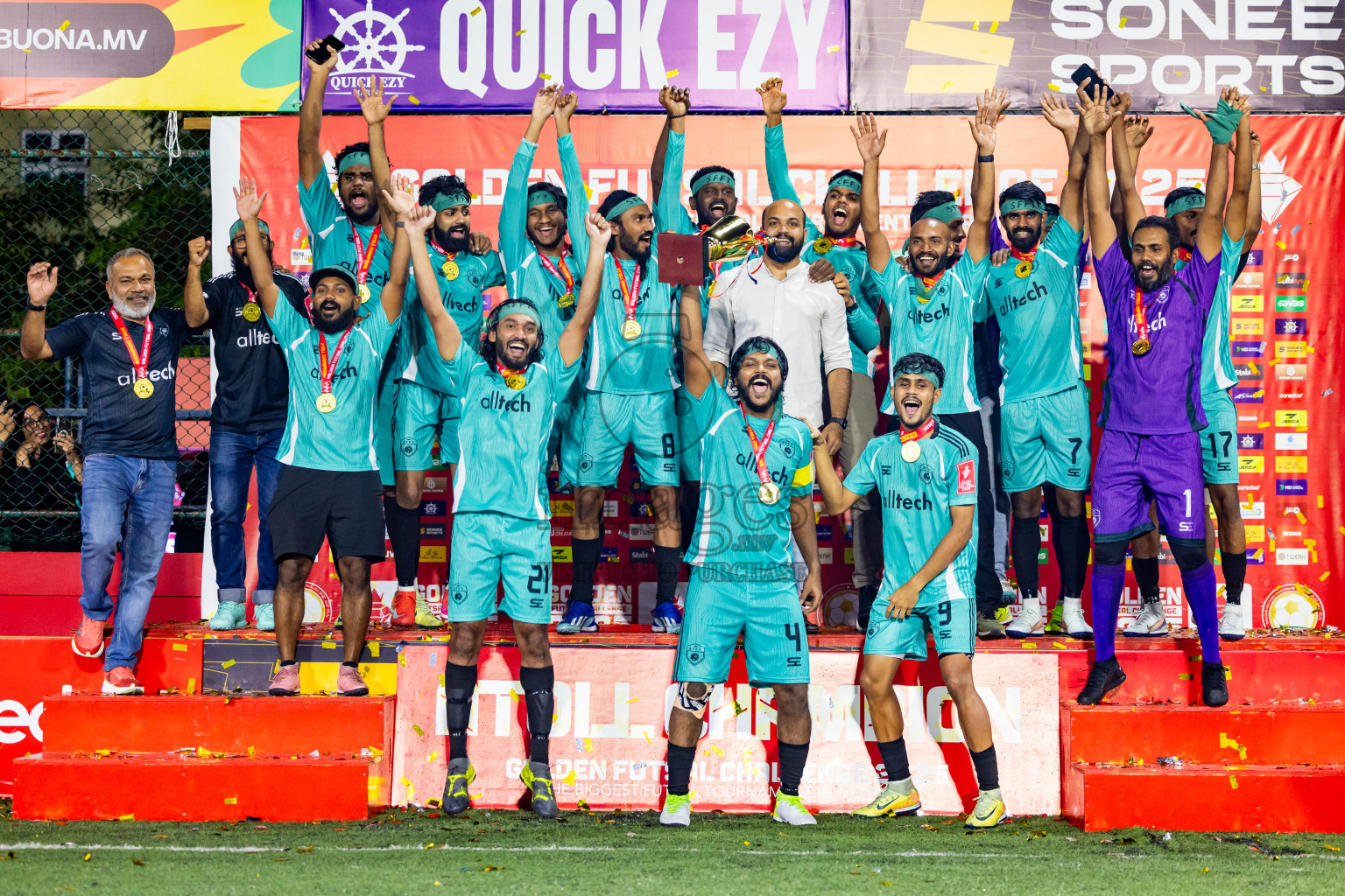 S Feydhoo vs S Hithadhoo in Seenu Atoll Final in Day 24 of Golden Futsal Challenge 2025 was held on Tuesday , 28th January 2025, in Hulhumale', Maldives. Photos: Nausham Waheed / images.mv
