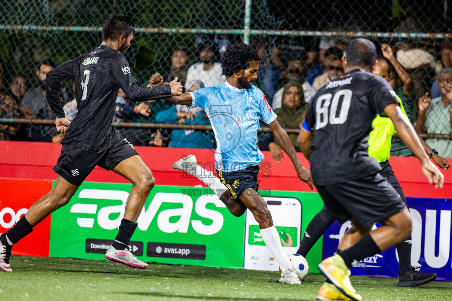 K Maafushi vs K Kaashidhoo in zone round on Day 31 of Golden Futsal Challenge 2025 was held on Tuesday , 4th February 2025, in Hulhumale', Maldives. Photos: Nausham Waheed / images.mv
