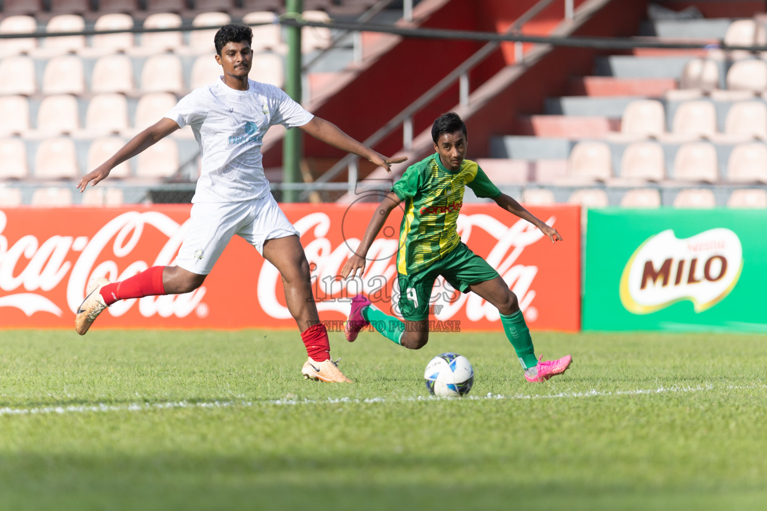 Maziya SRC vs Club Green Streets in Day 2 of Under 19 Youth Championship 2024 was held at National Stadium in Male', Maldives on Monday, 10th June 2024. Photos: Nausham Waheed / images.mv b