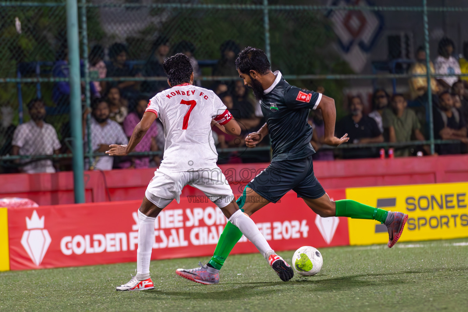 GA Kindly vs GA Dhaandhoo in Day 9 of Golden Futsal Challenge 2024 was held on Tuesday, 23rd January 2024, in Hulhumale', Maldives
Photos: Ismail Thoriq / images.mv