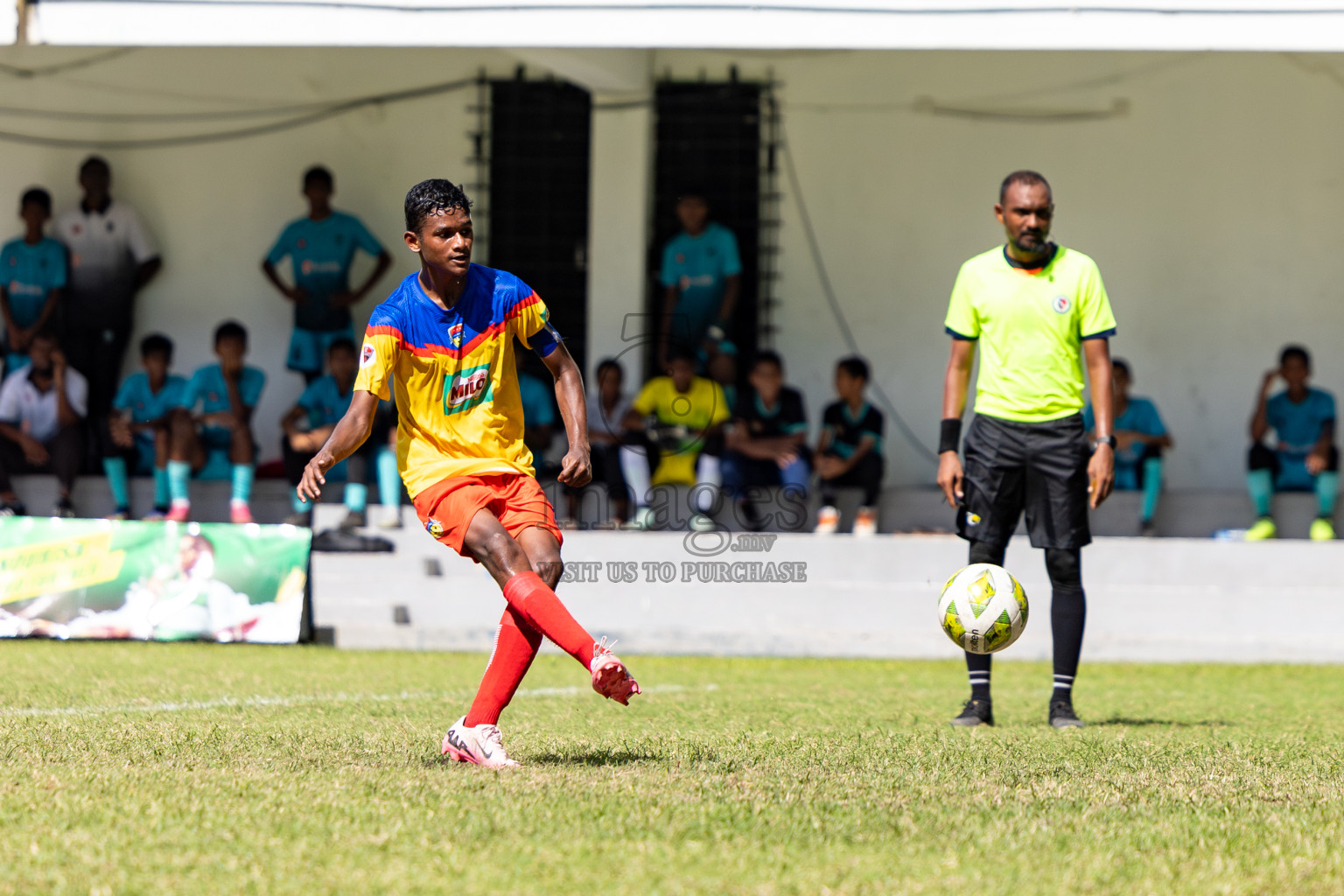 Day 4 of MILO Academy Championship 2024 (U-14) was held in Henveyru Stadium, Male', Maldives on Sunday, 3rd November 2024. 
Photos: Hassan Simah / Images.mv