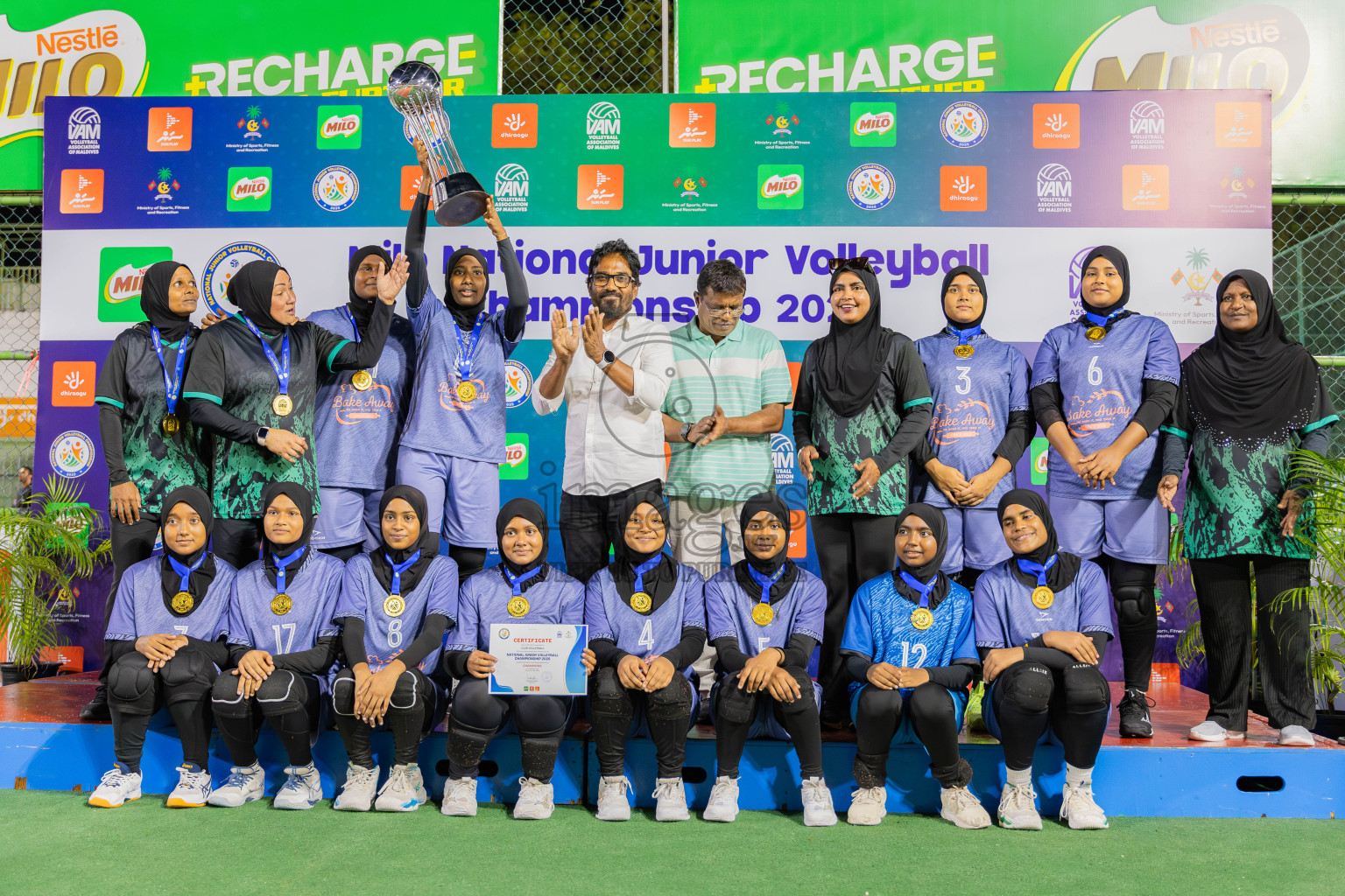 Villingili Z Jamiyya vs Club Volleyball in the Finals of Milo National Junior Volleyball Championship 2025 Woman's Division was held on Sunday, 30th November 2025 at Ekuveni Turf Court Male', Maldives. Photos: Areef Adam / images.mv