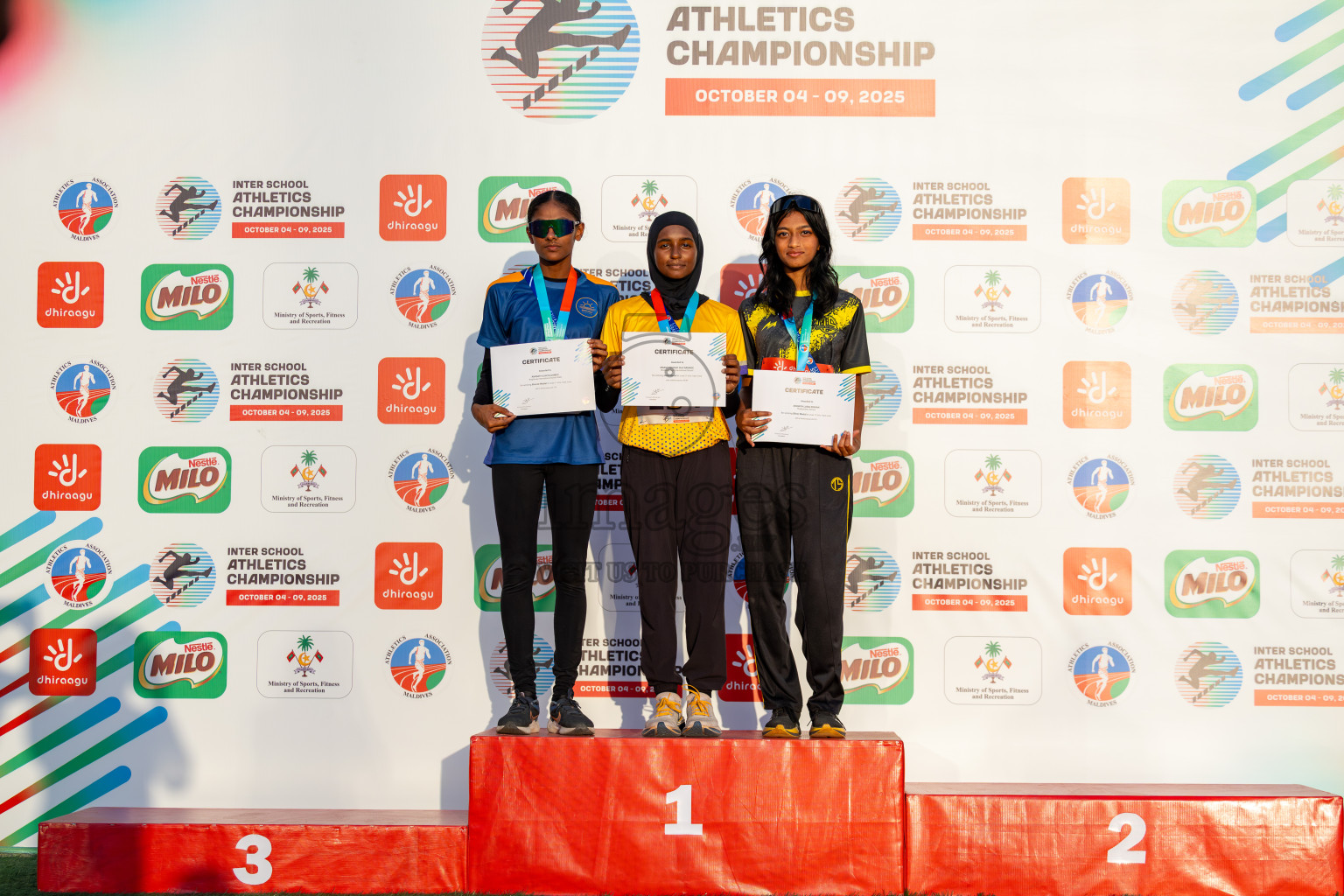 Day 1 of Inter-school Athletics Championship 2025 held in Ekuveni Synthetic Track, Male', Maldives on Monday, 06th October 2025. Photos by: Ismail Thoriq / Images.mv