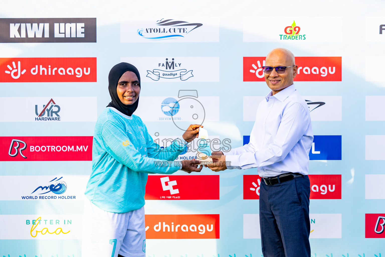 Dhonfanu vs Hithaadhoo in Day 2 of Better in Baa Futsal Fiesta 2025 Woman's division held in B. Eydhafushi, Maldives on Thursday, 6th November 2025. Photos: Nausham Waheed / images.mv