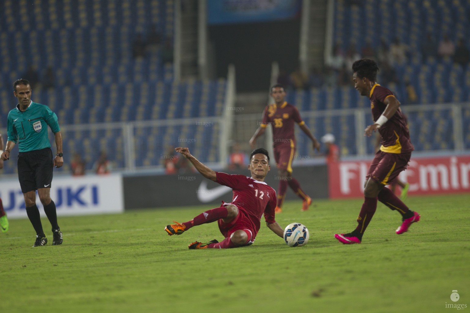 Group A opening match between Sri Lanka and Nepal played in Trivandrum International Stadium in Thiruvananthapuram, India, Wednesday, December 23, 2015. (Images.mv Photo: Mohamed Ahsan)
